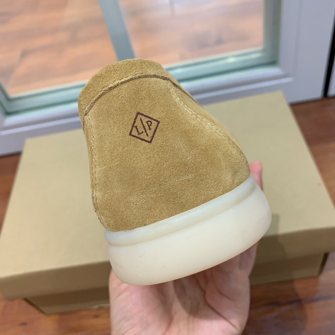 244 33123111 SIZE 35-46