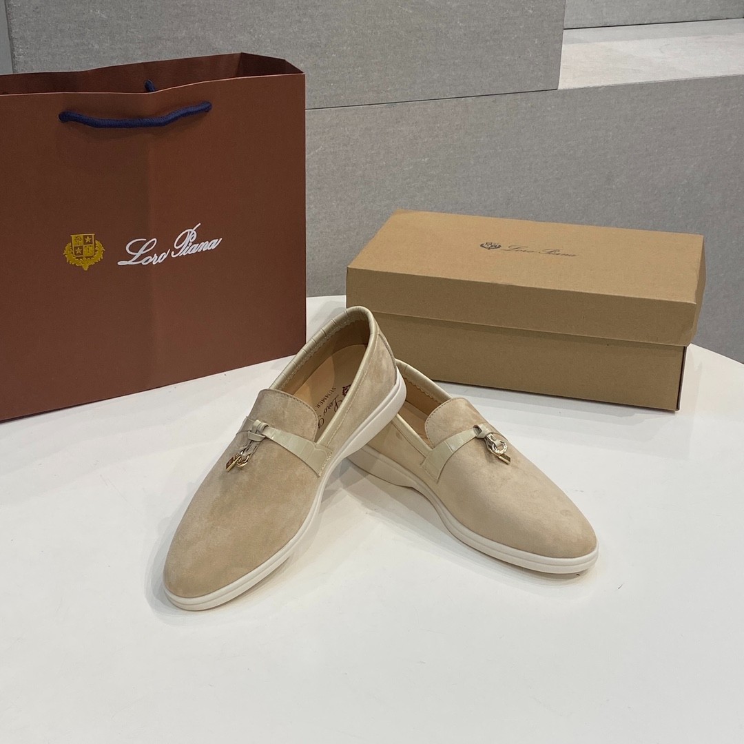235 34123113 SIZE 35-42