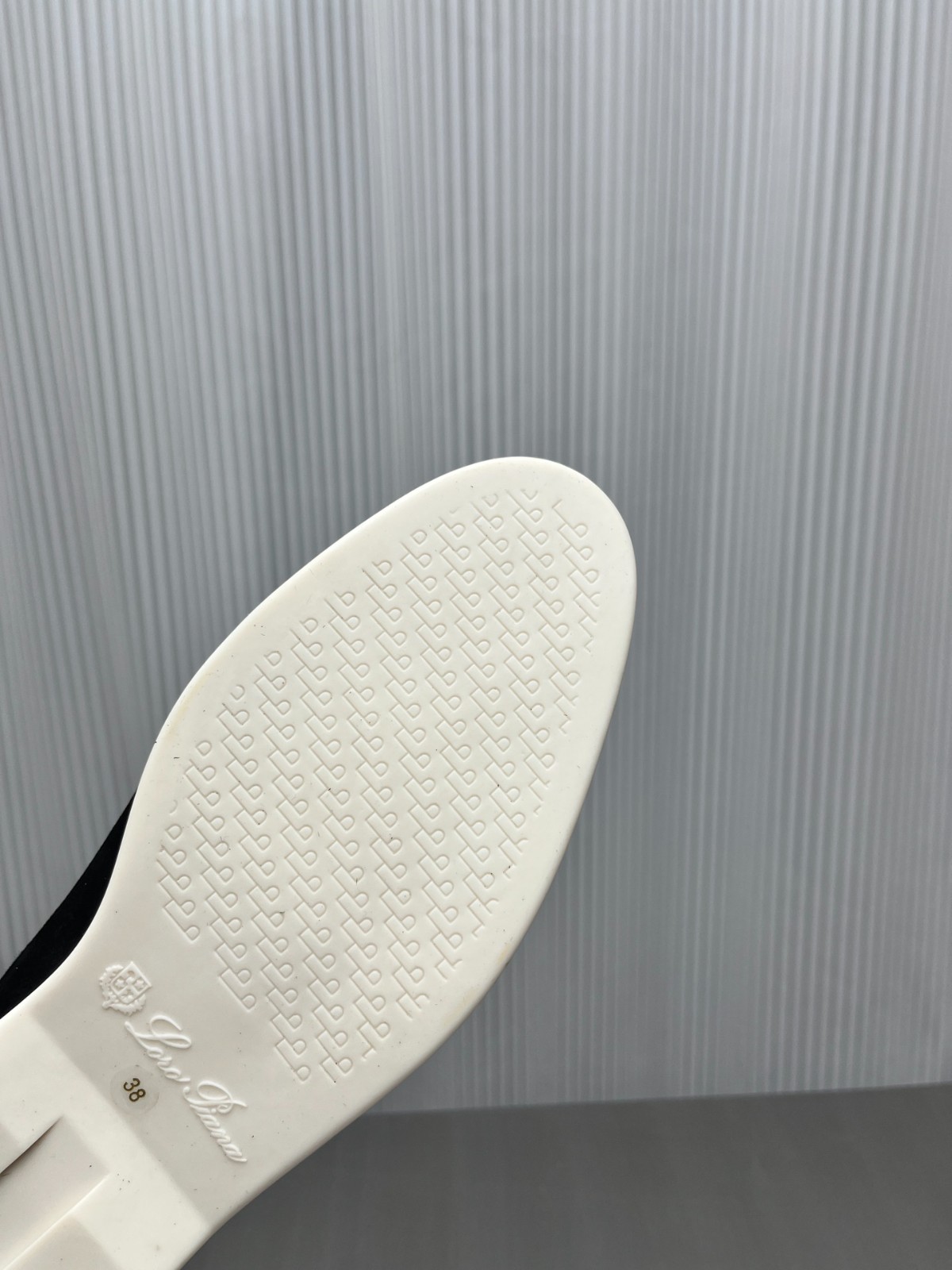 215 34123113 SIZE 35-45