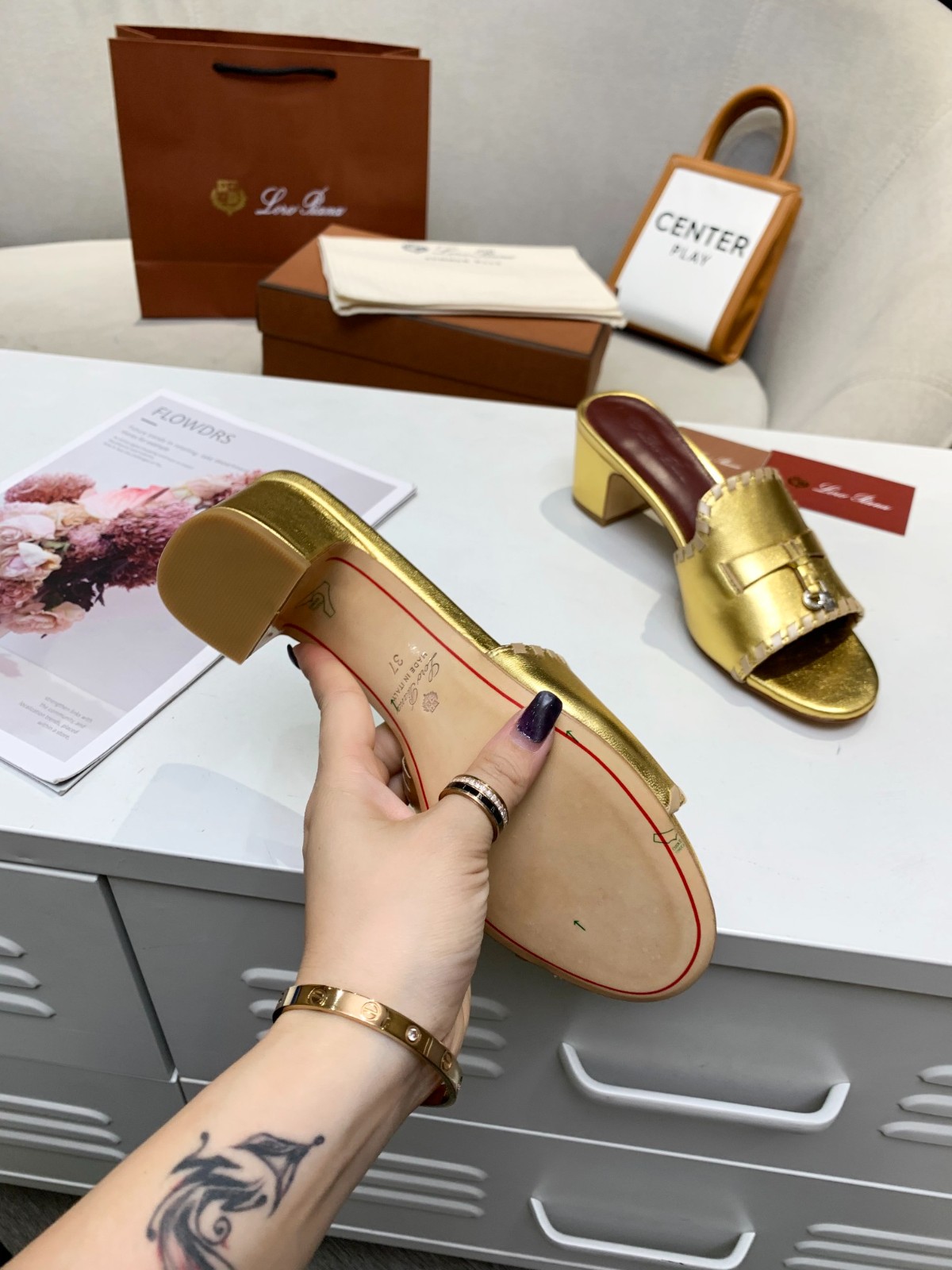 213 SIZE 35-42