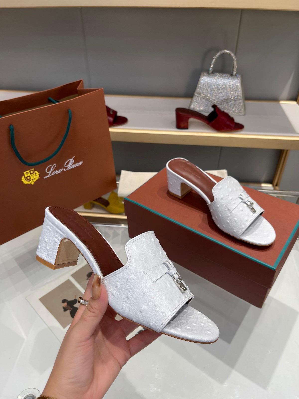 206 SIZE 35-42