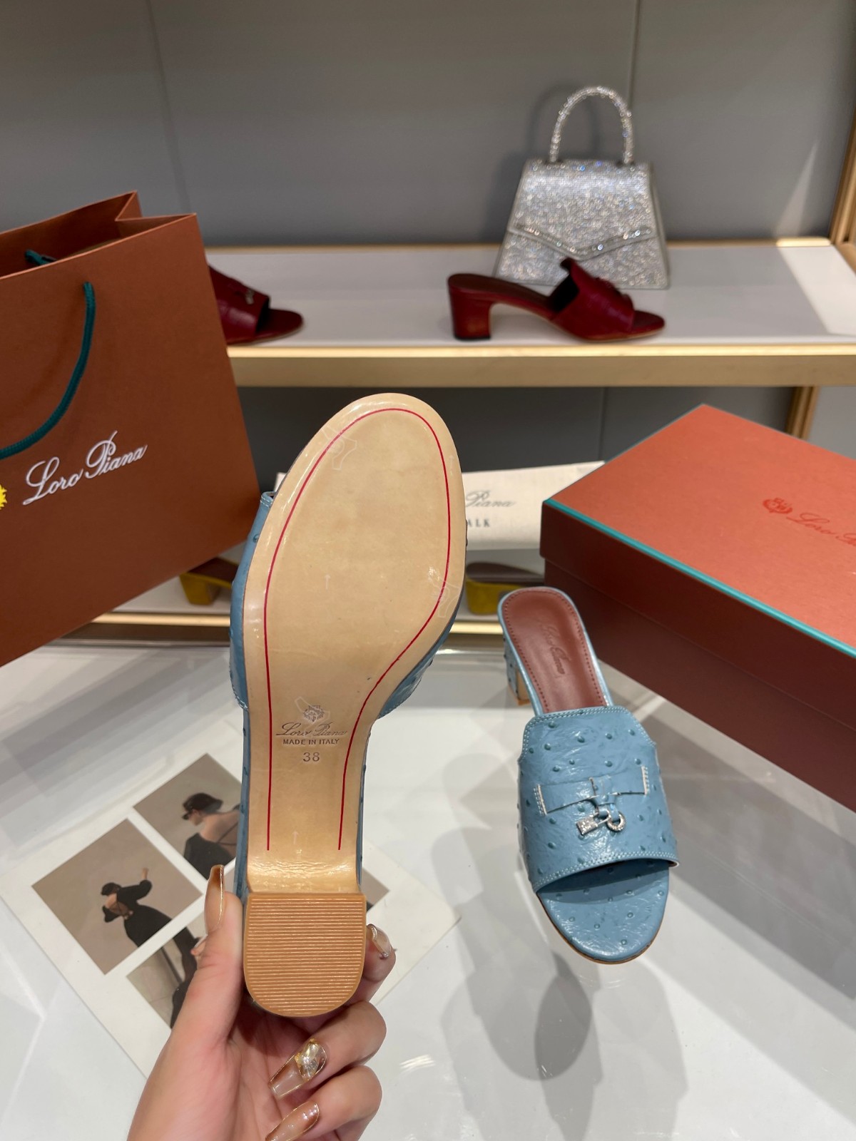 205 SIZE 35-42