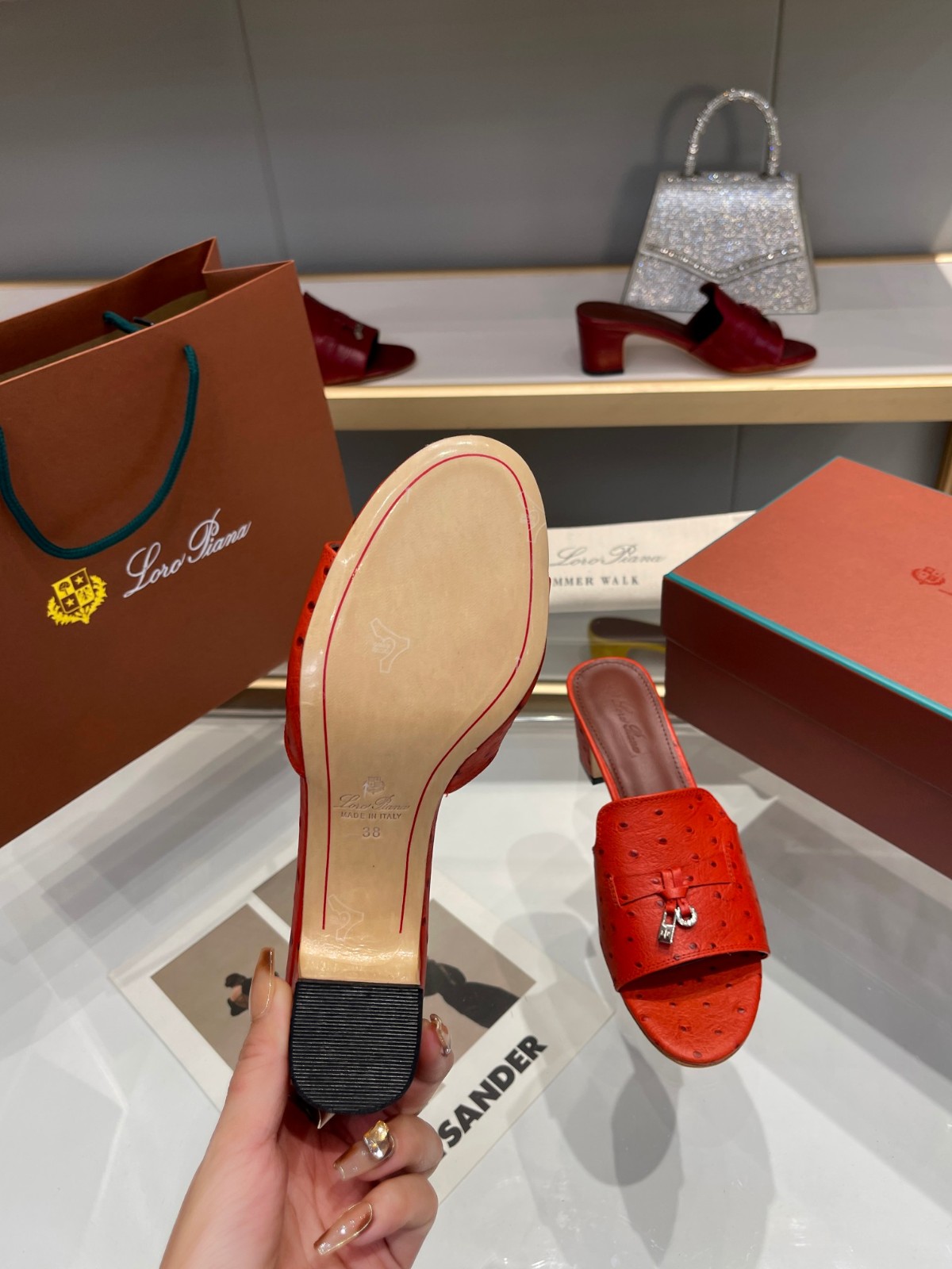 202 SIZE 35-42