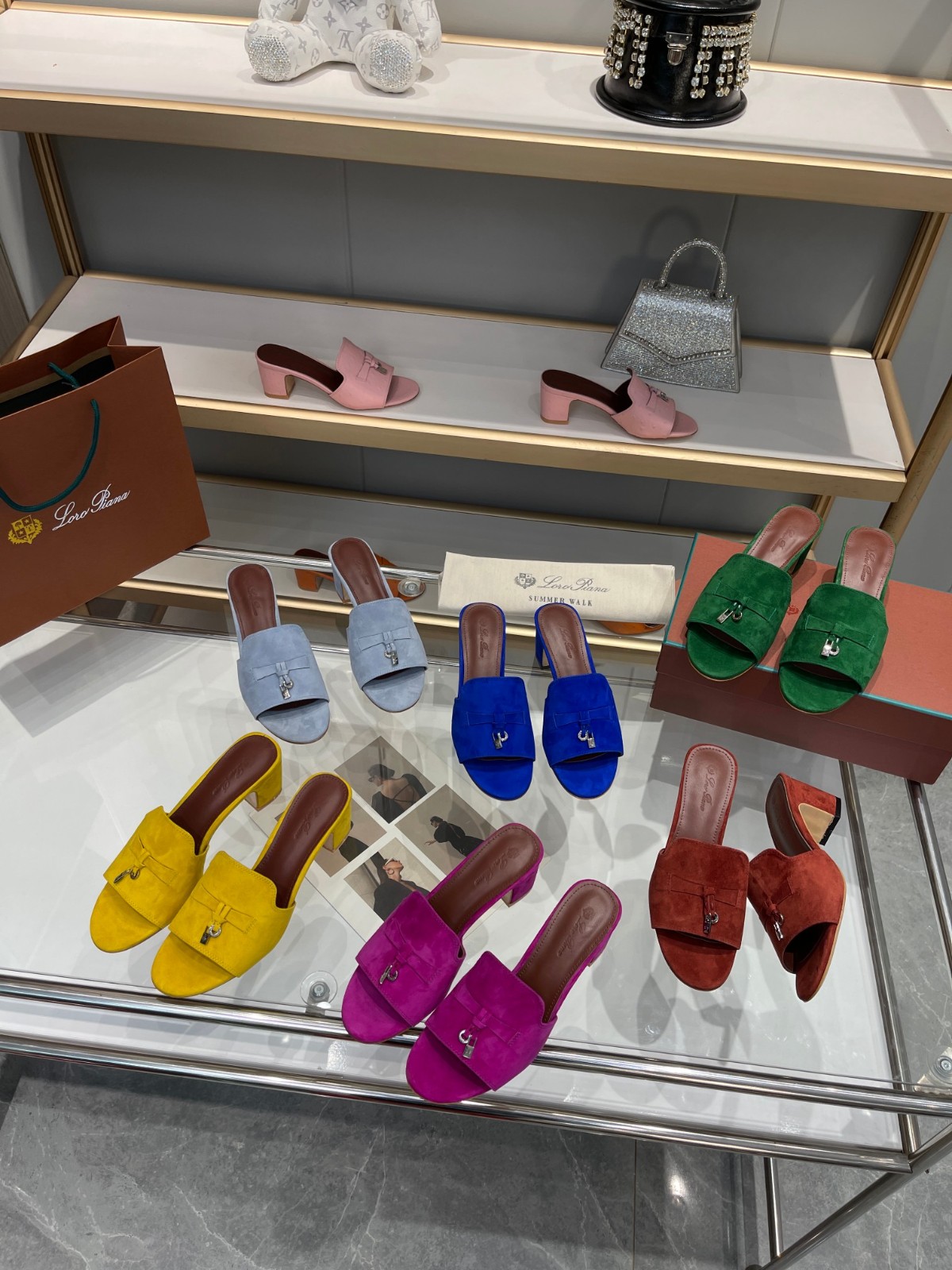 188 SIZE 35-42