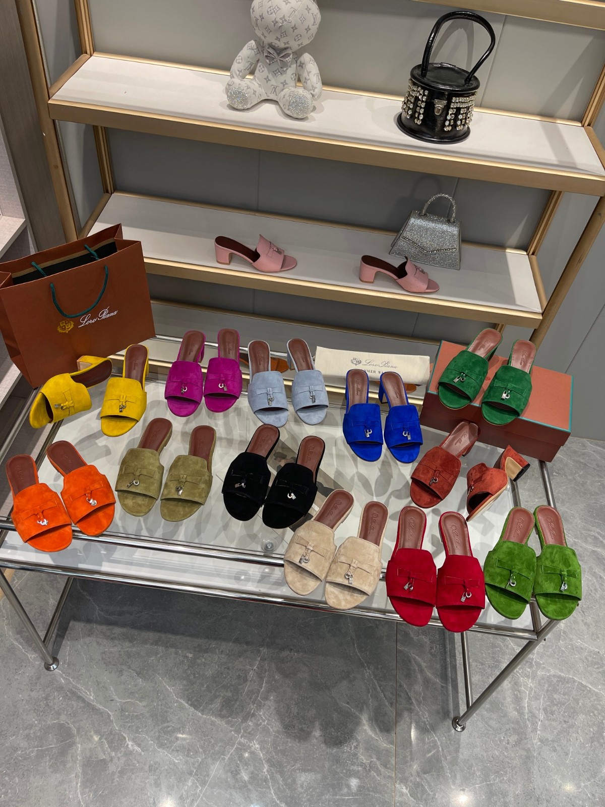 188 SIZE 35-42