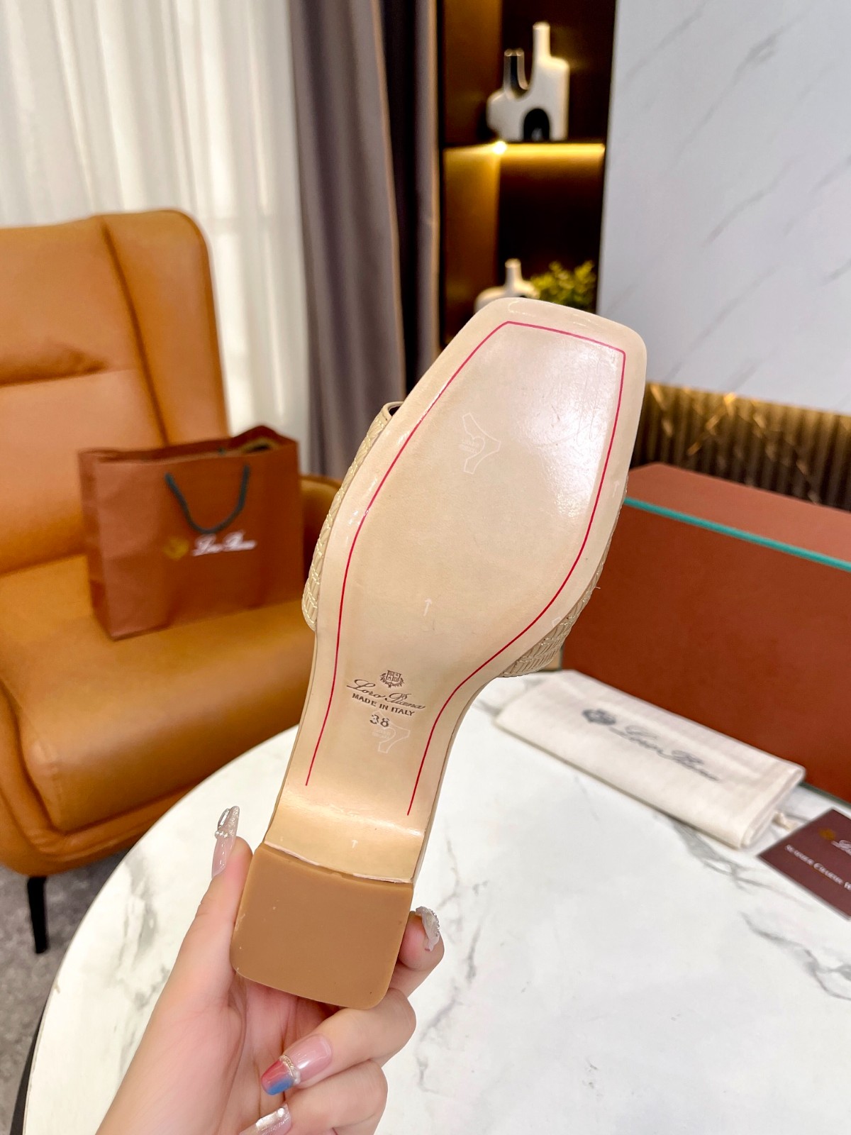 187 32123109 SIZE 35-42
