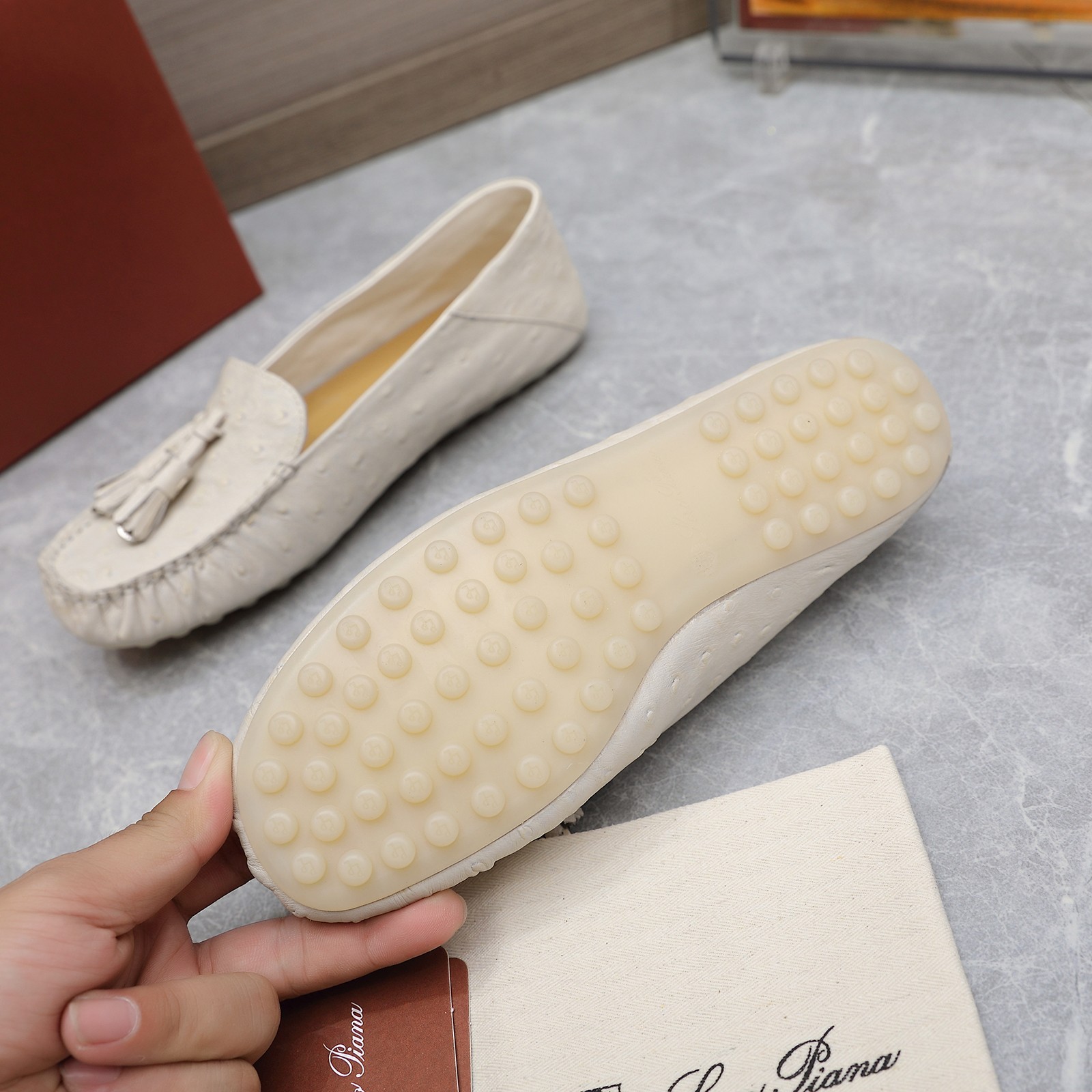 179 34123113 SIZE 35-42