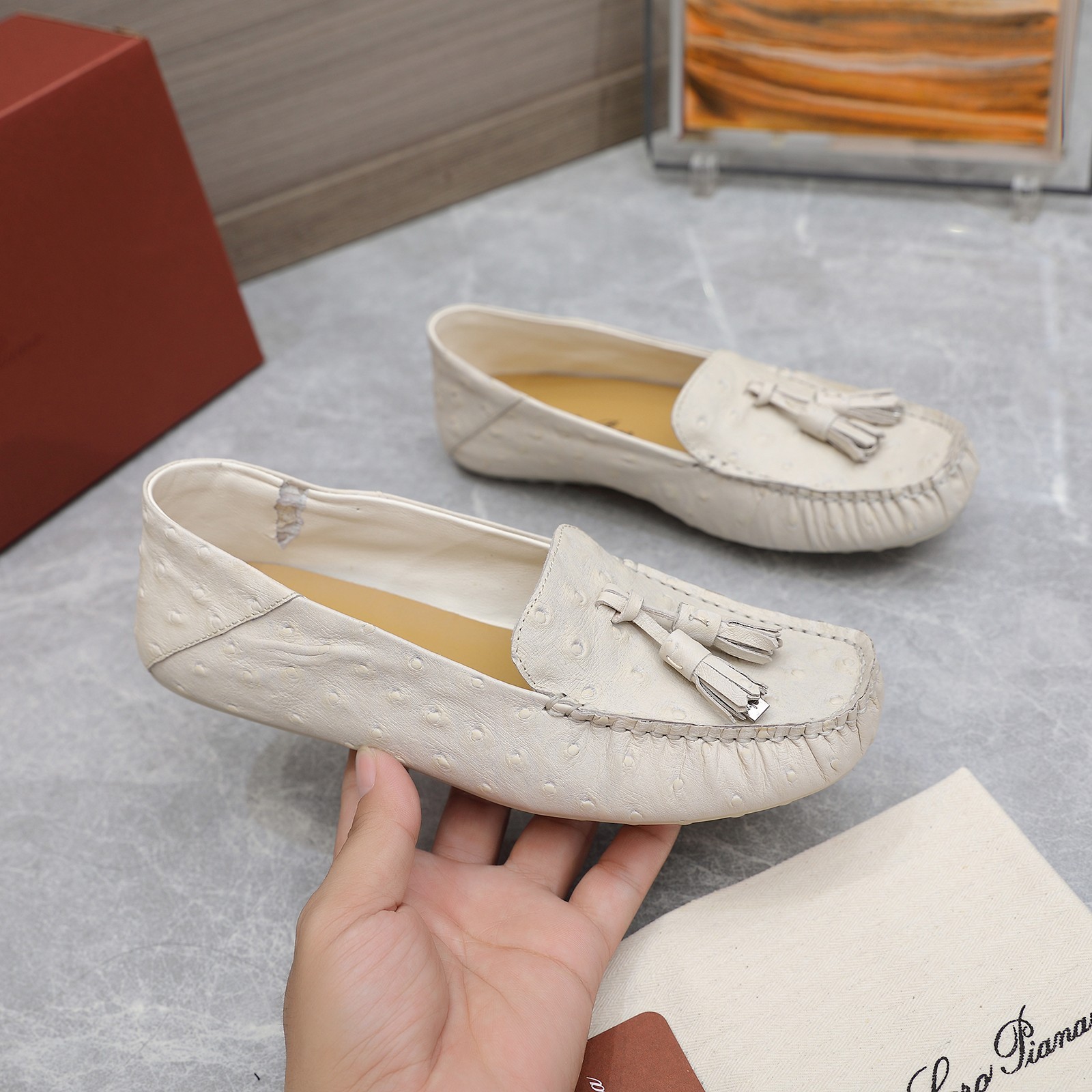 179 34123113 SIZE 35-42