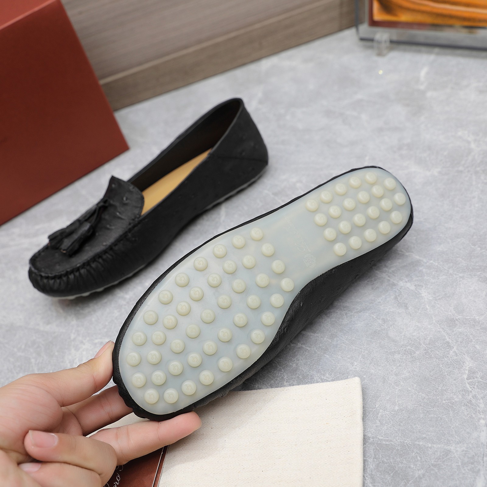178 34123113 SIZE 35-42