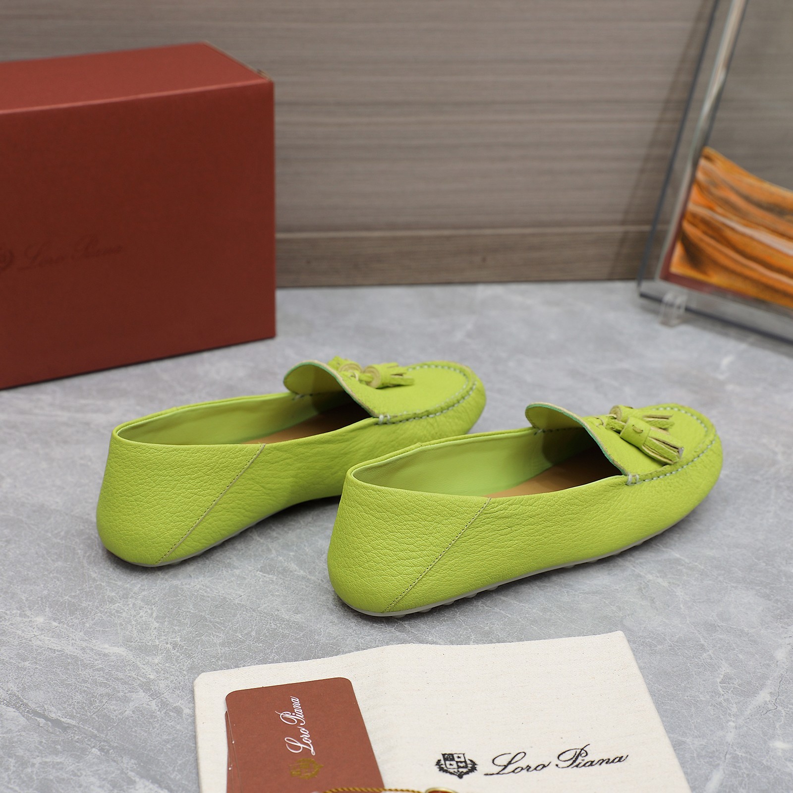 176 34123113 SIZE 35-42