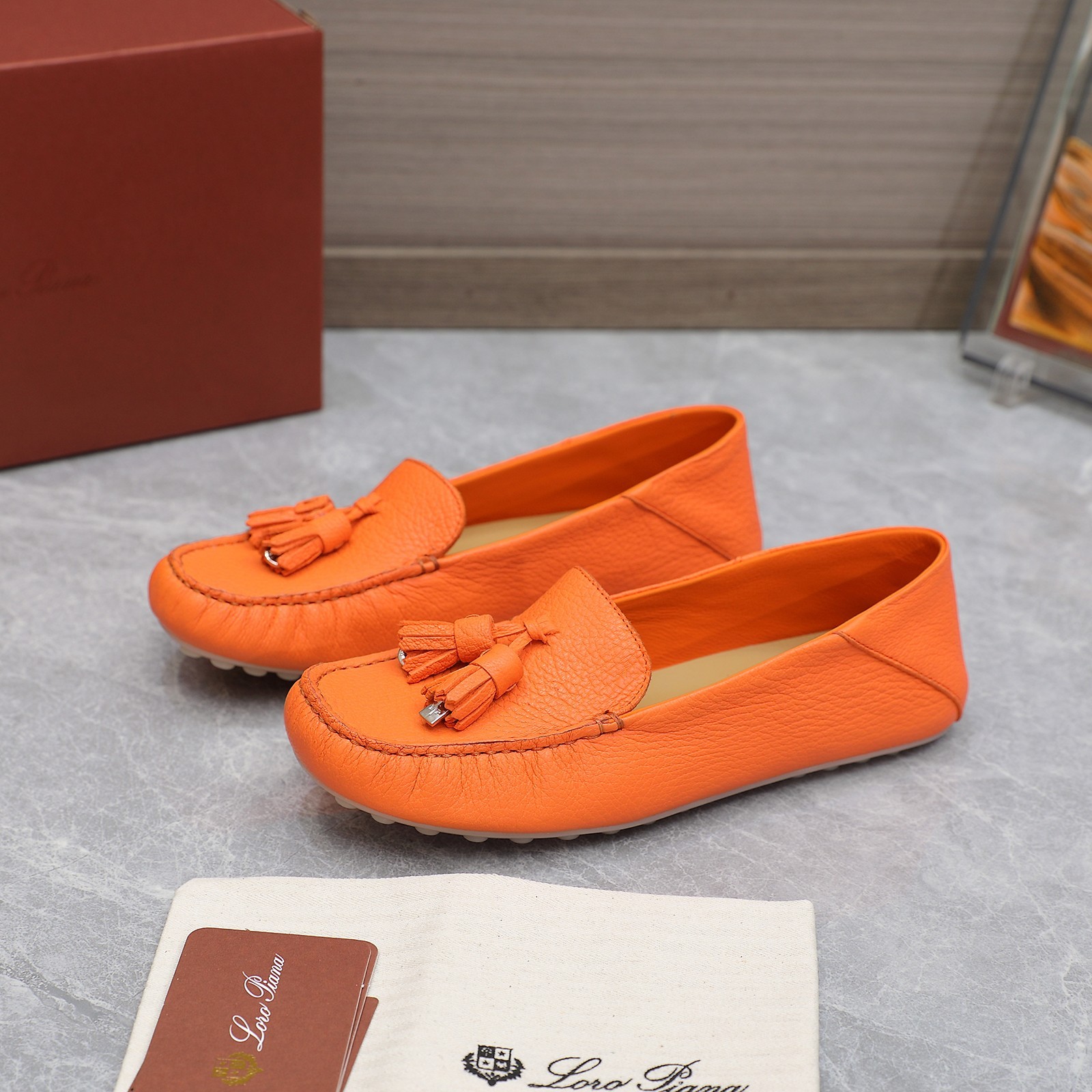 174 34123113 SIZE 35-42