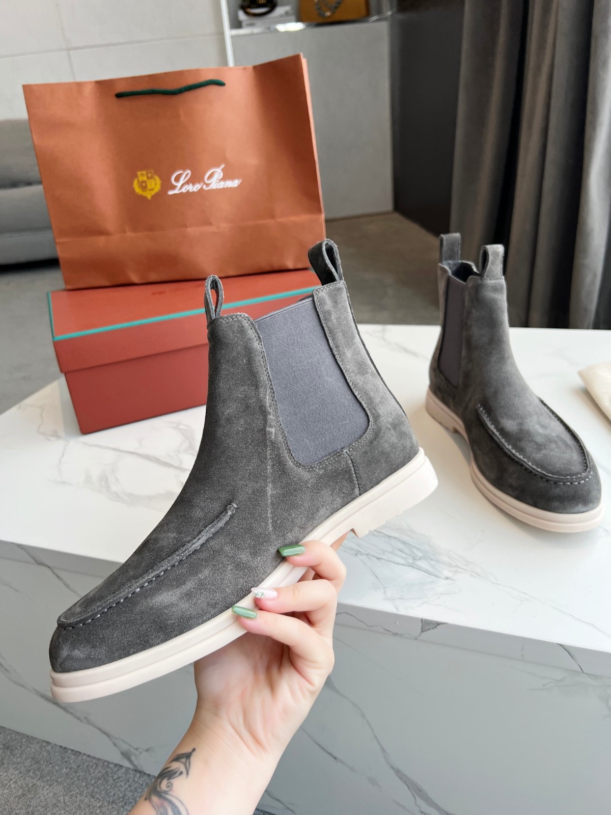 114 32123109 SIZE 39-46