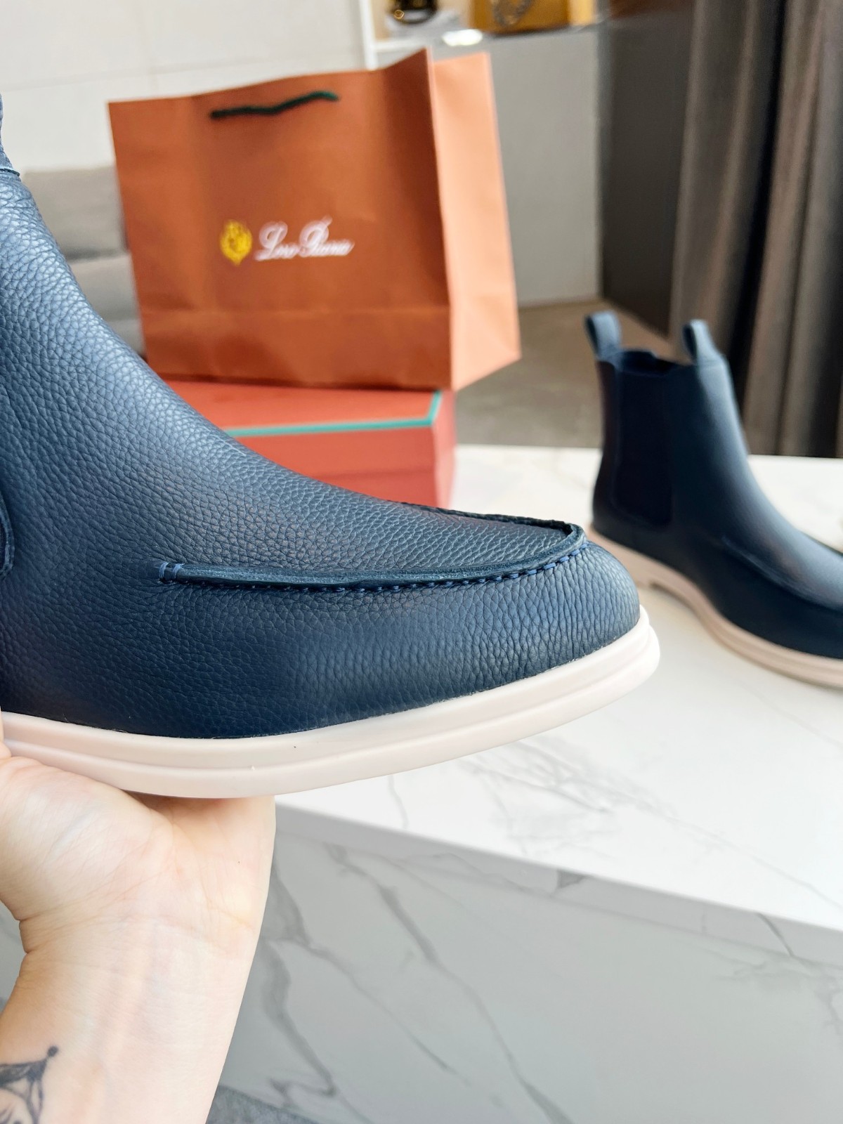 110 32123109 SIZE 39-46