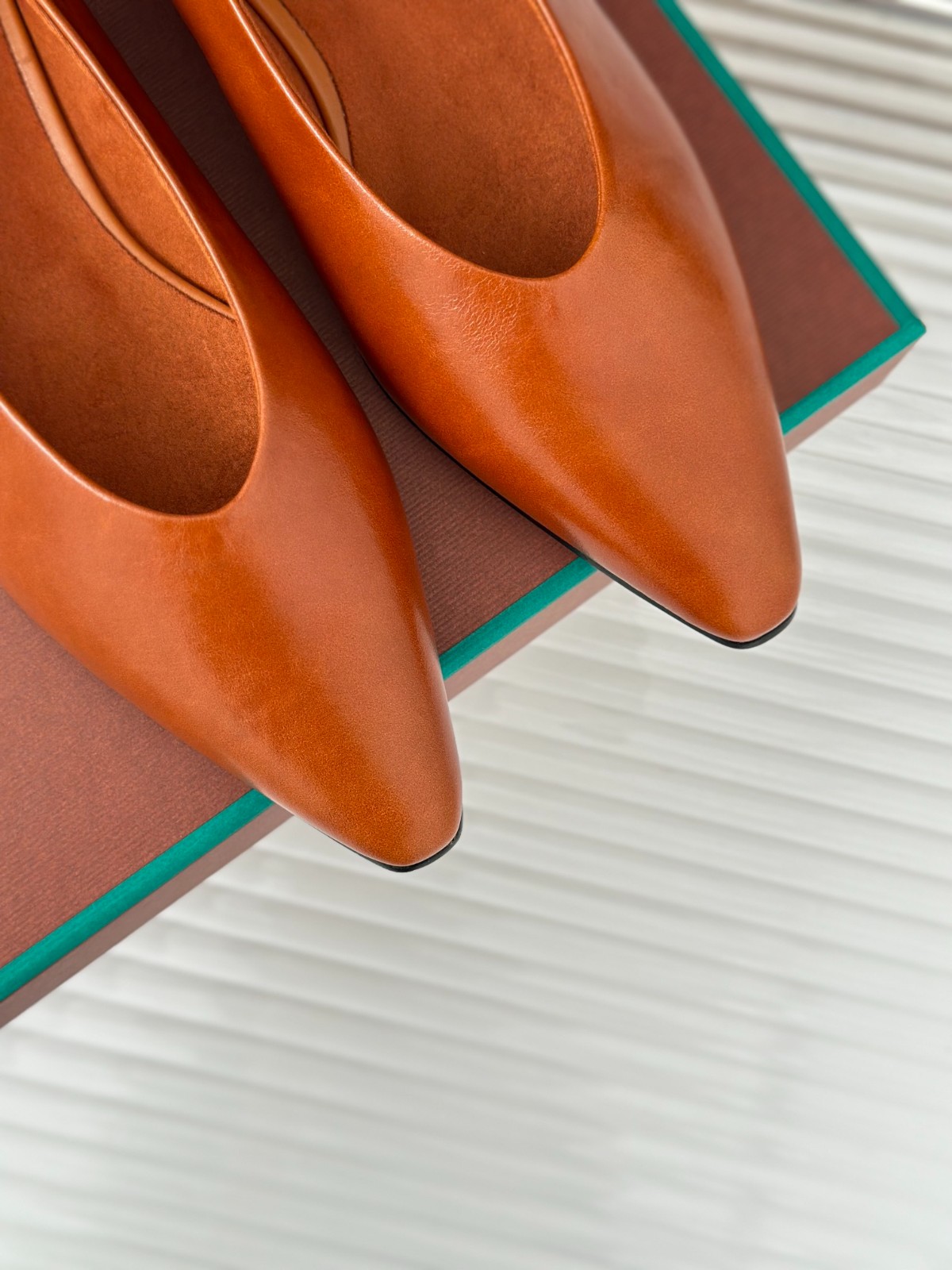 092 33123111 SIZE 35-40
