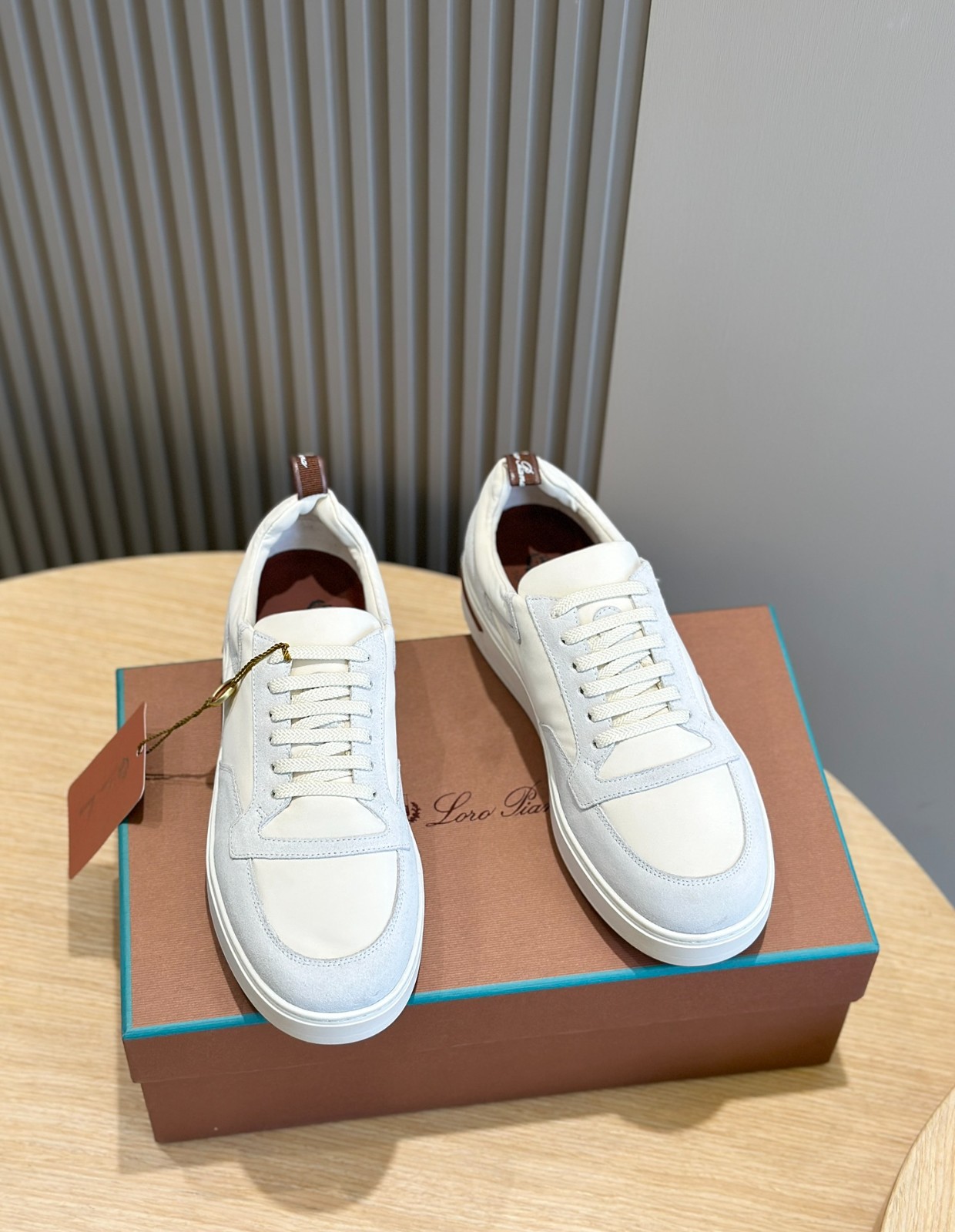 089 42123132 SIZE 38-45