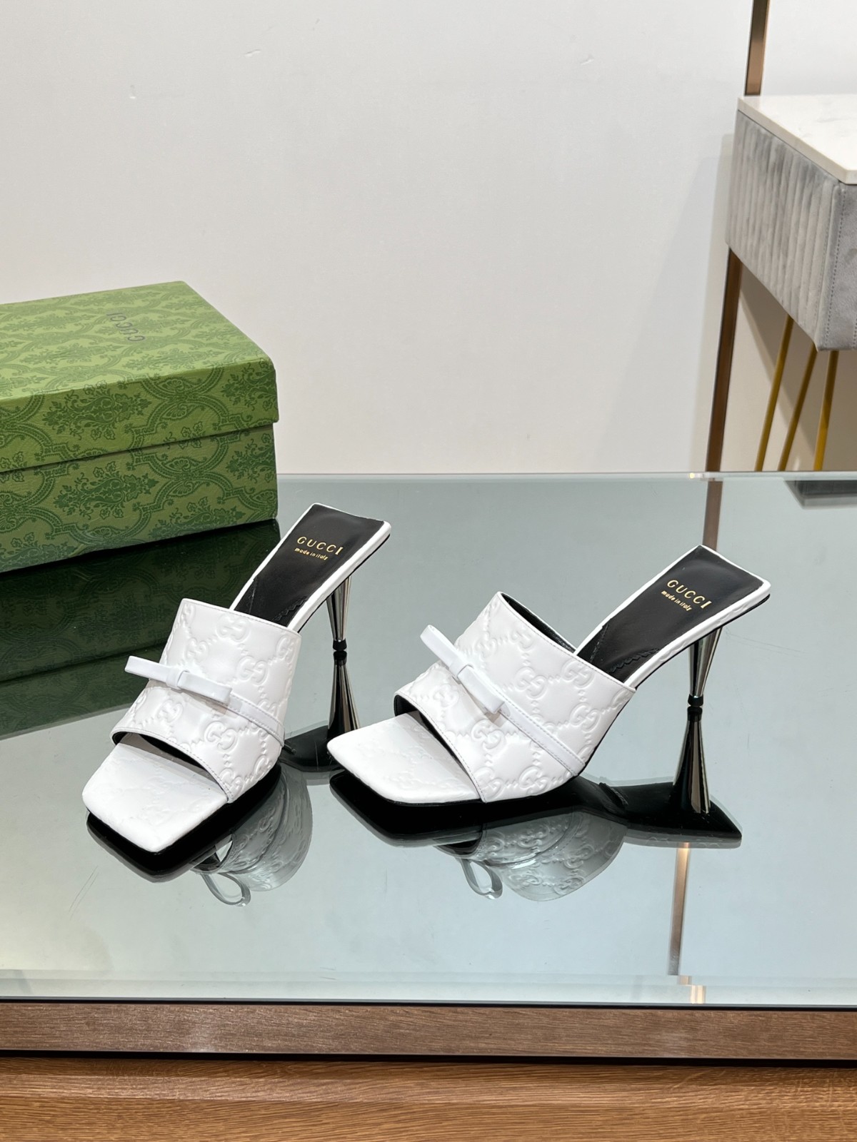 021 28123099   SIZE 35-41