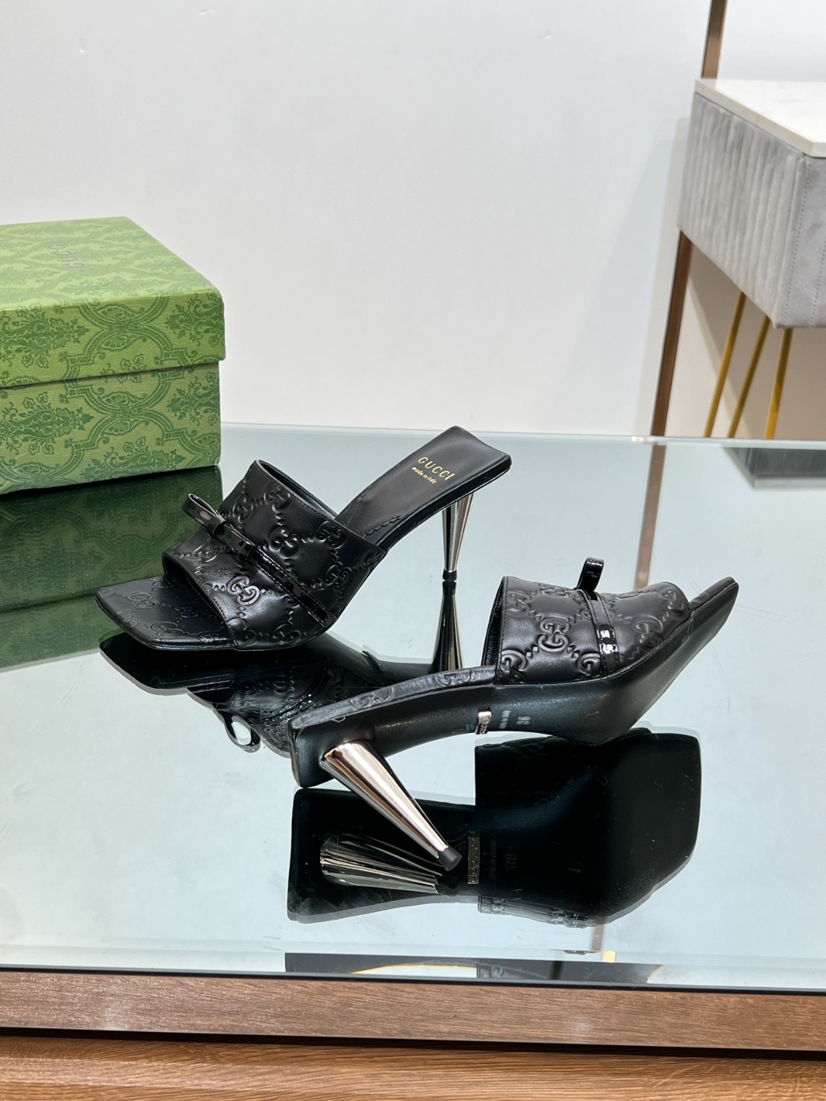 019 28123099   SIZE 35-41