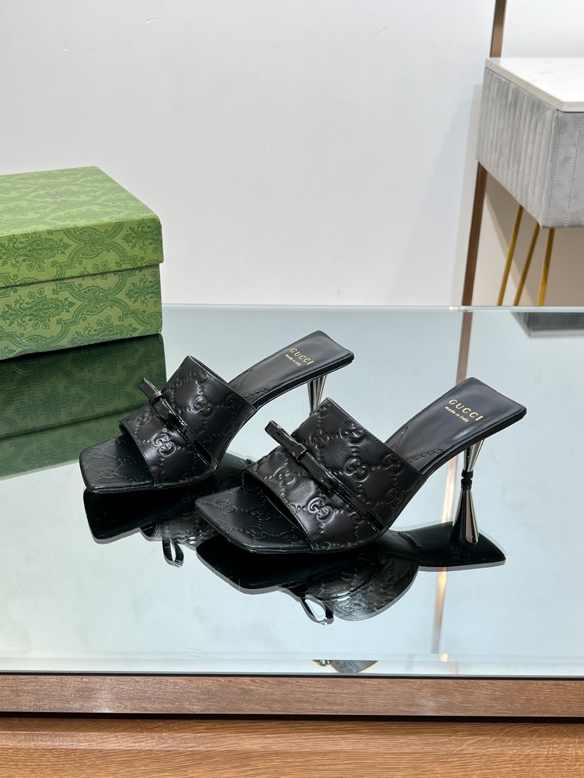 018 28123099   SIZE 35-41