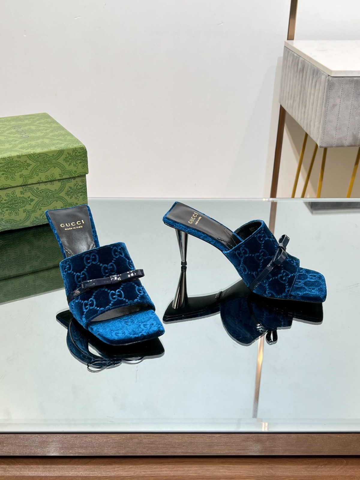 013 28123099   SIZE 35-41