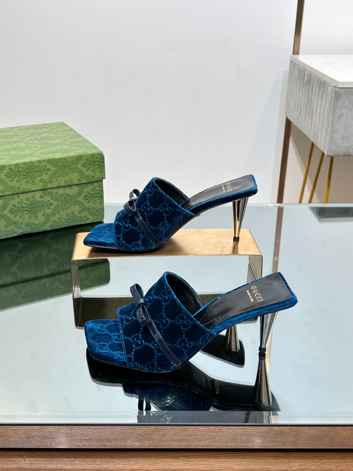 013 28123099   SIZE 35-41