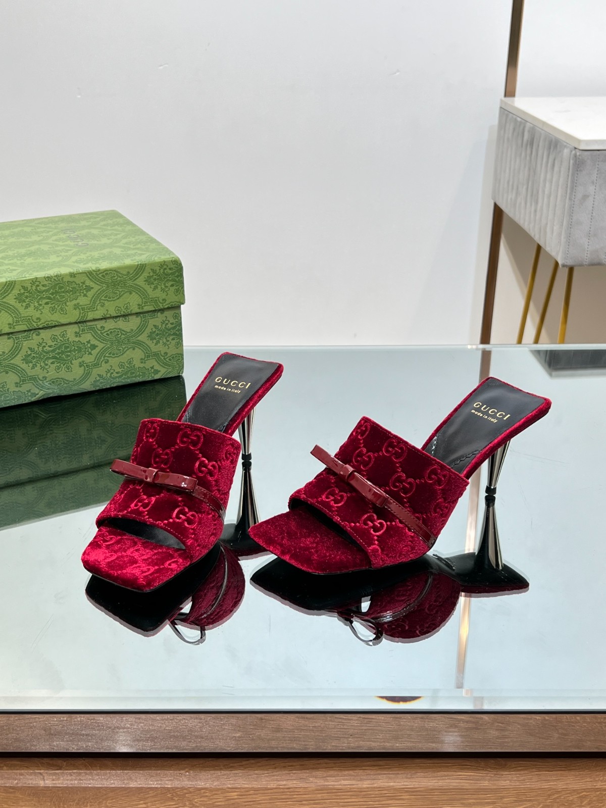 012 28123099   SIZE 35-41