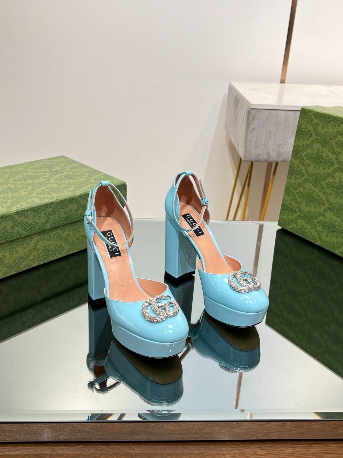 007 40123130 SIZE 35-46