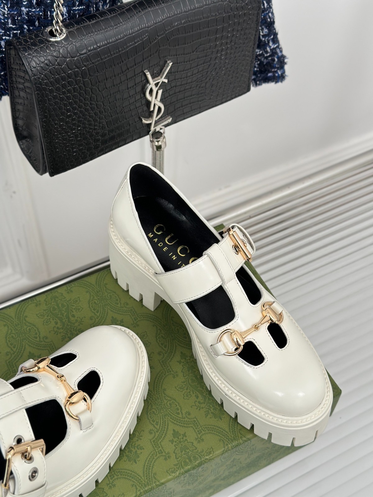 040 32123 SIZE 35-41