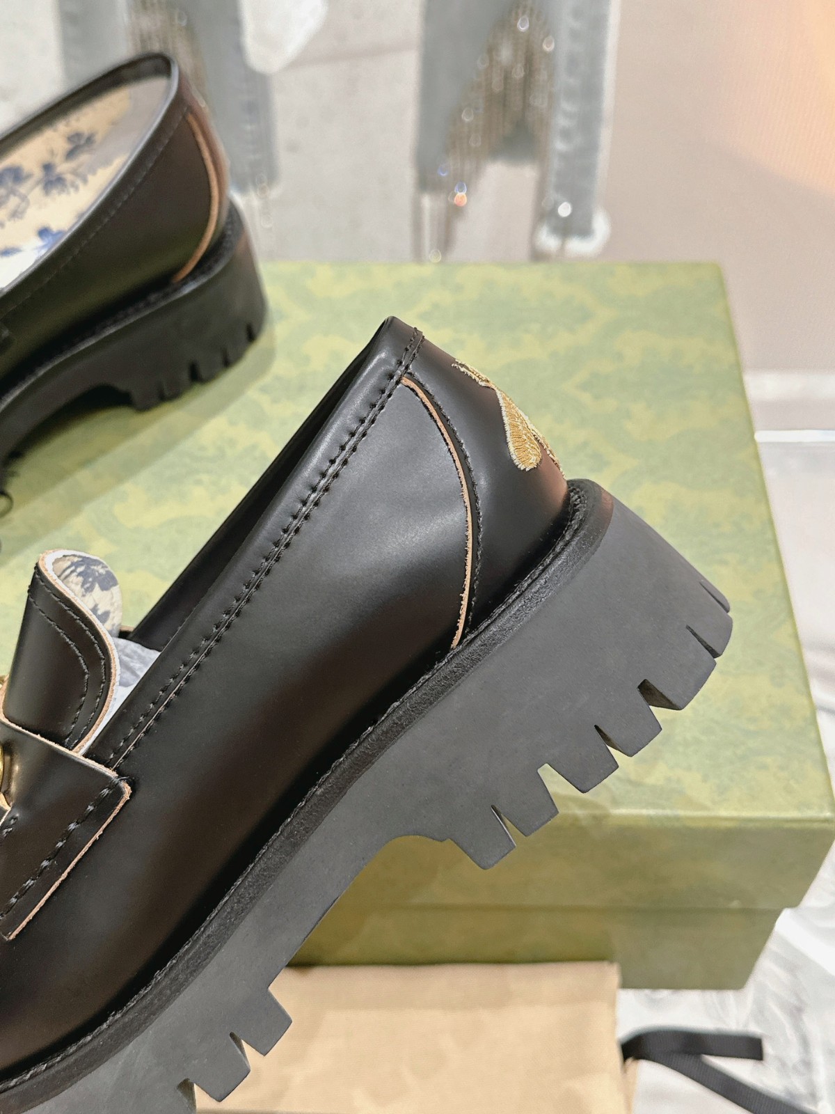 017 36123118 SIZE 35-41