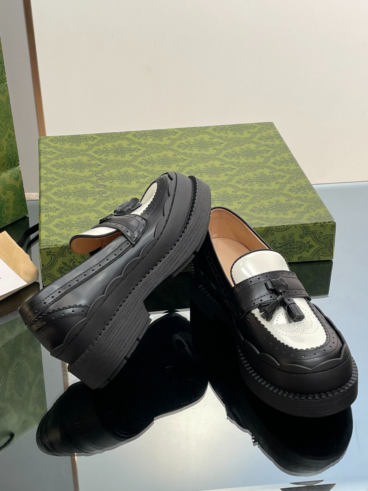 002 33123127 size 35-41