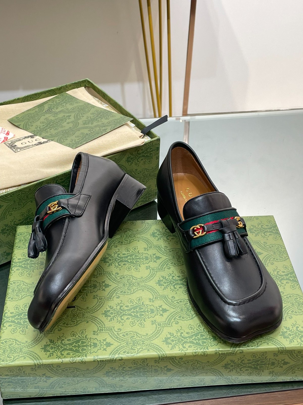 001 33123127 size 35-41