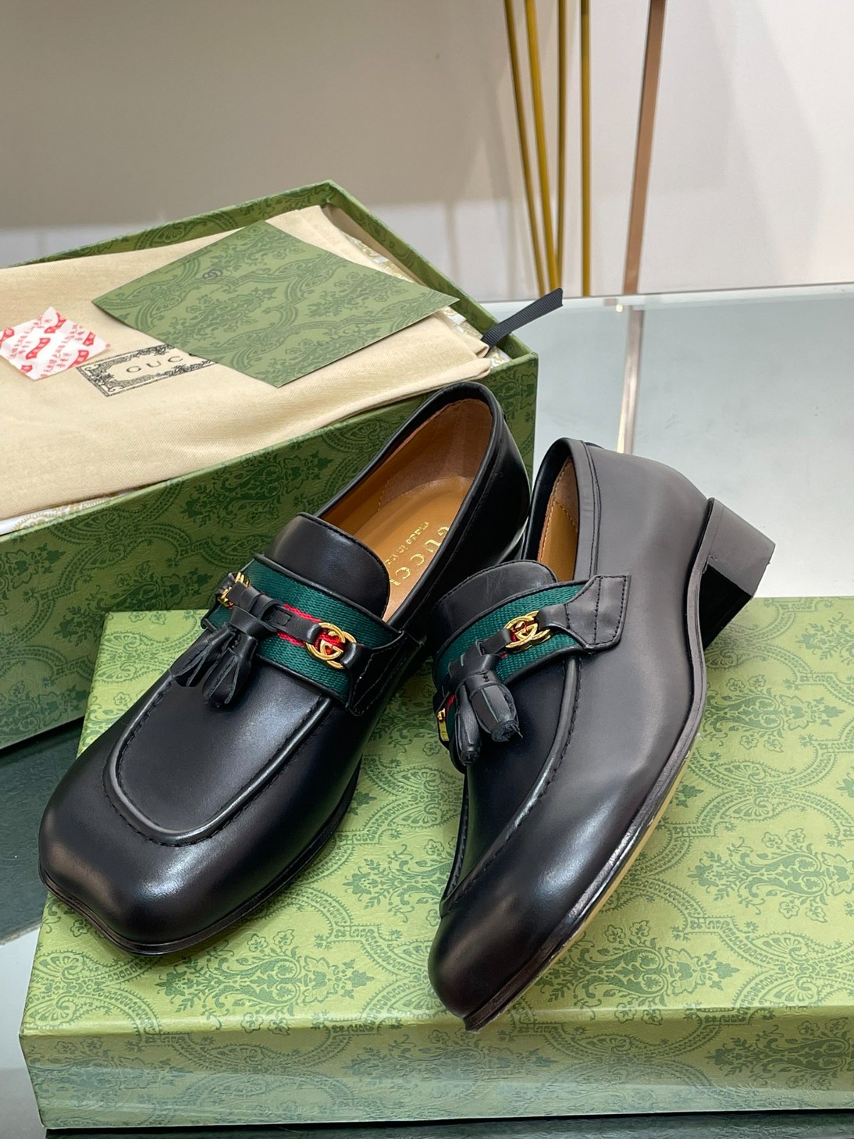 001 33123127 size 35-41