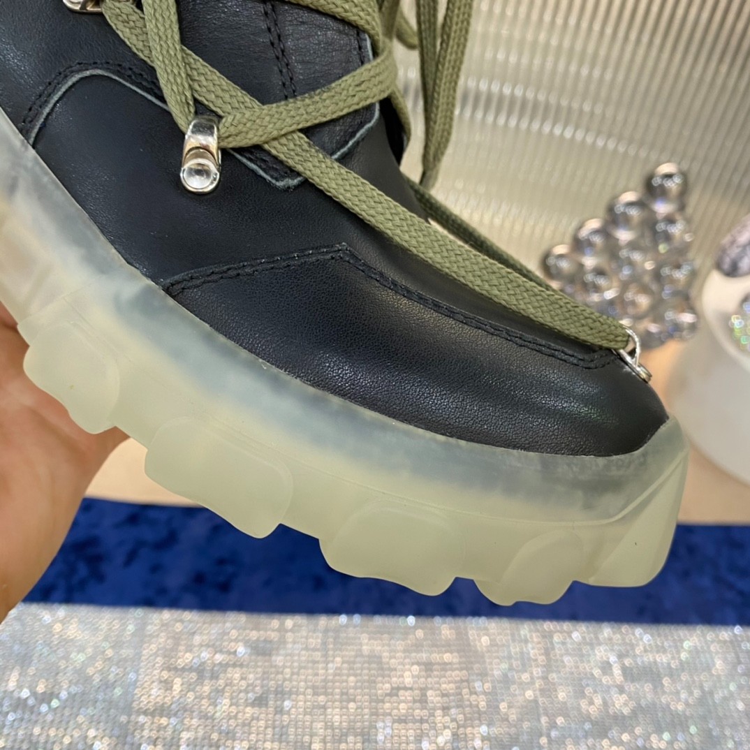 101 37123120 SIZE 38-47