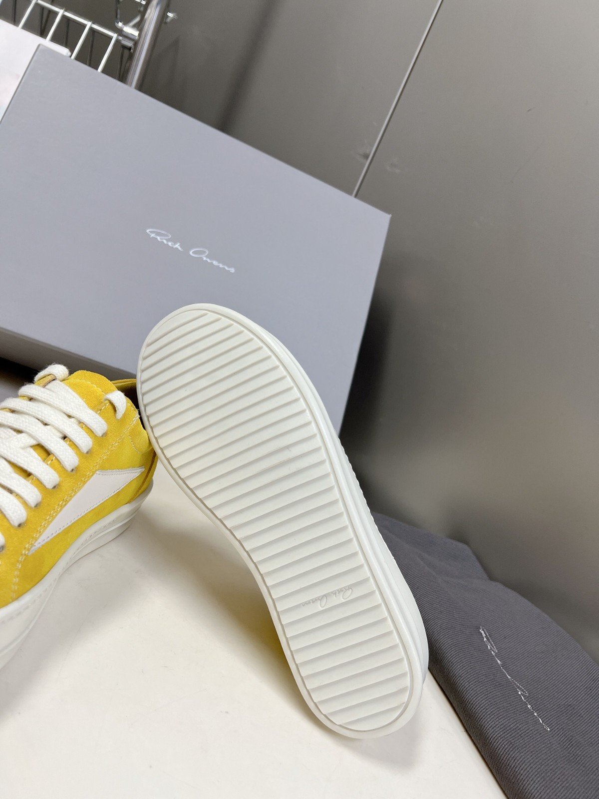 077 35123116 SIZE 35-44