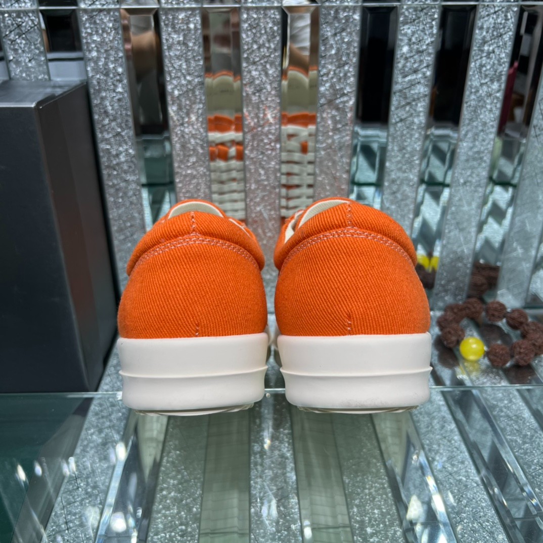 032 31123106 SIZE 35-47