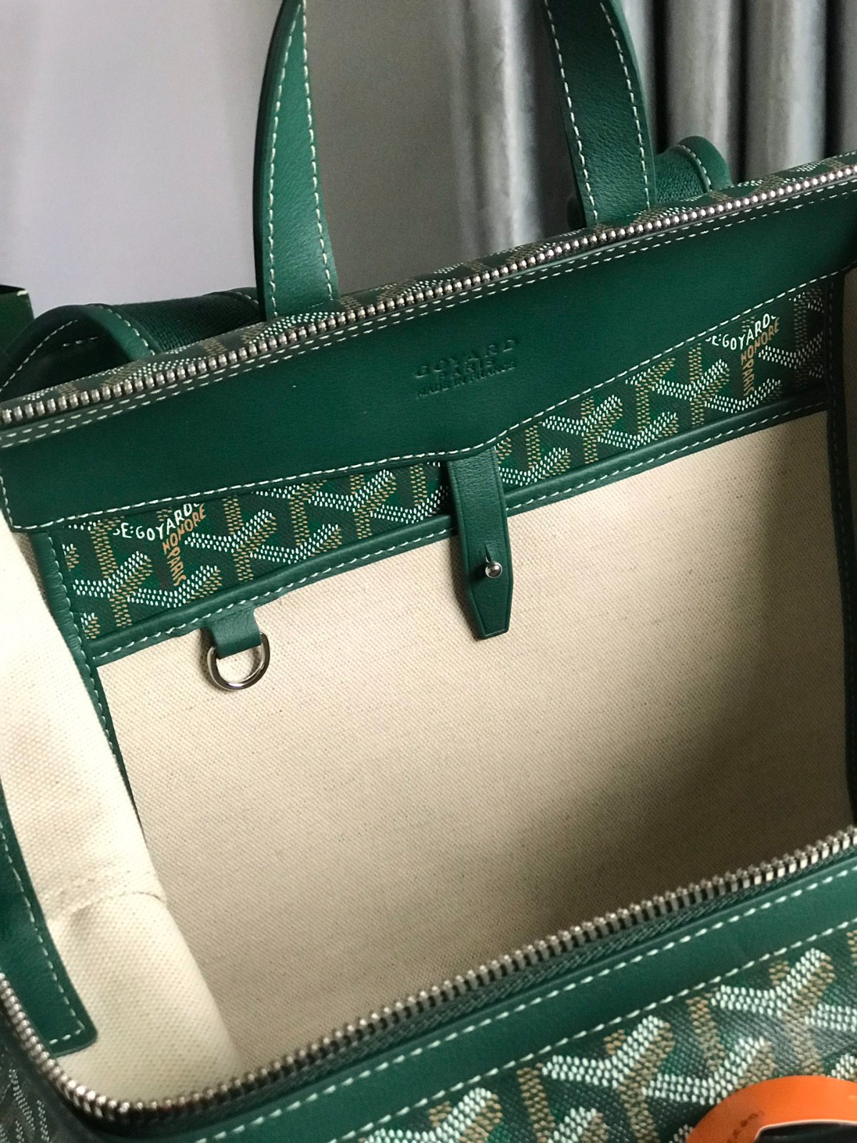 190 113123296 （33×43×14cm）
