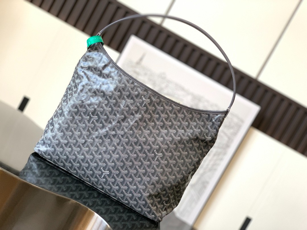 132 50123150（27 x 15 x 42 cm）