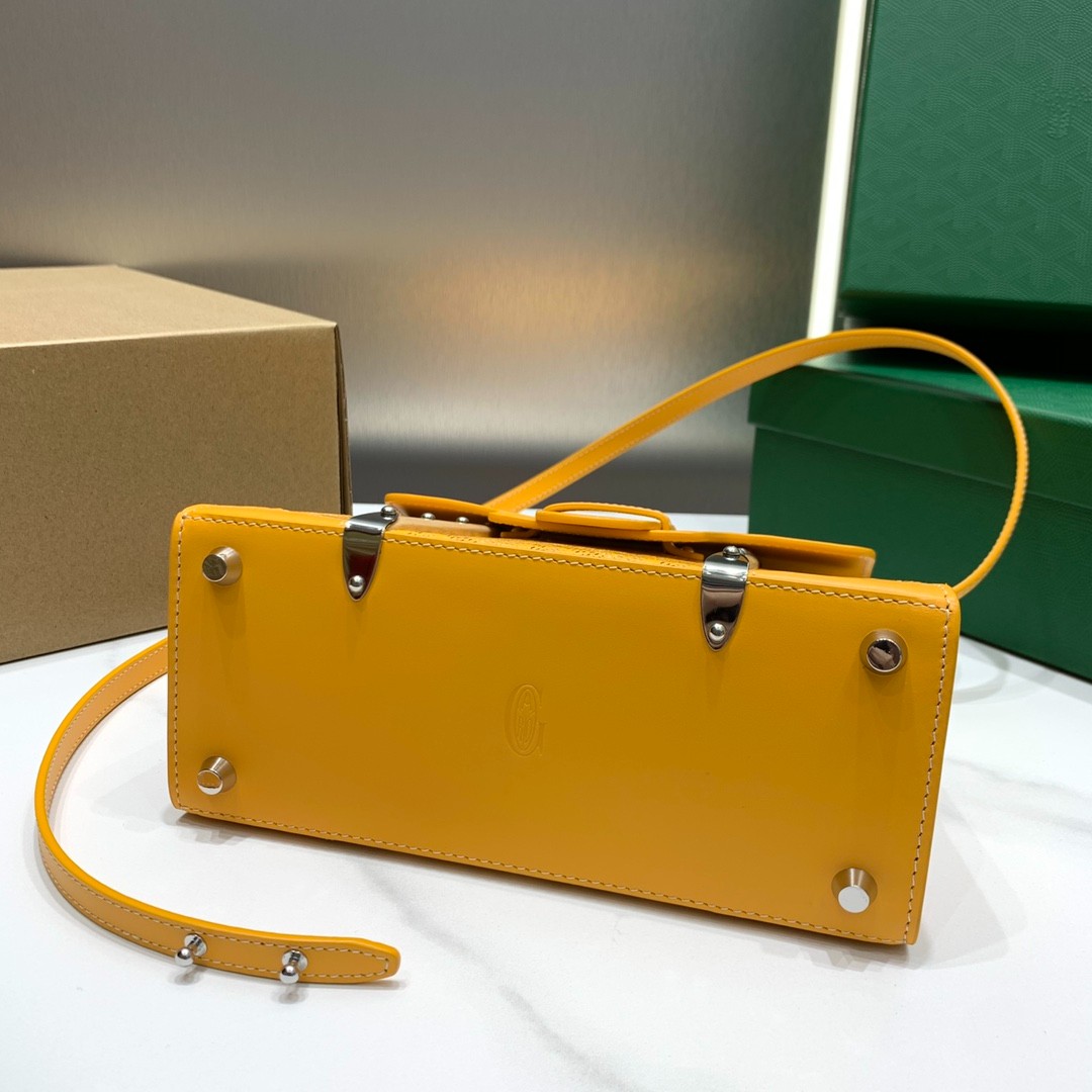 058 75123208 （21×9×14cm）