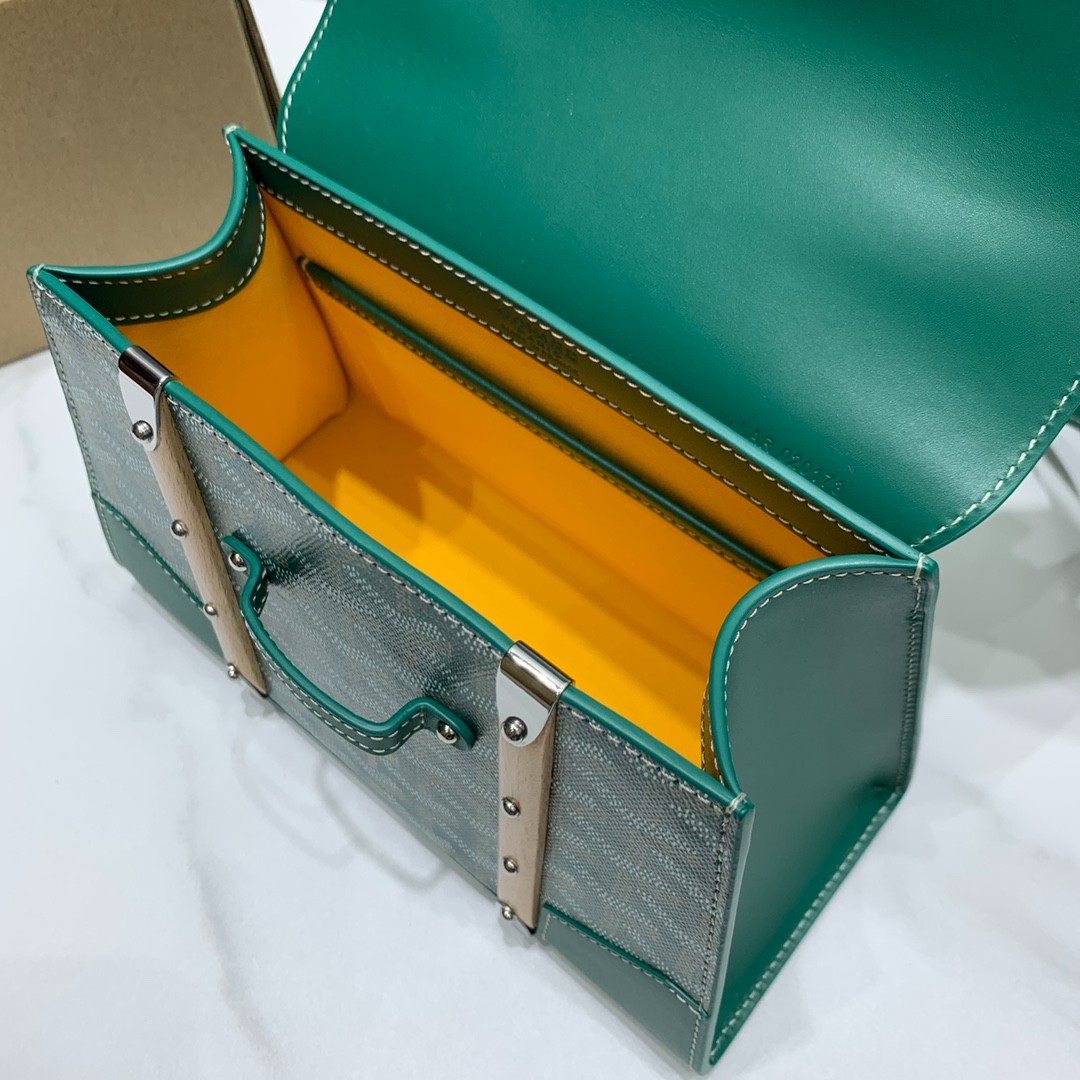 054 75123208 （21×9×14cm）