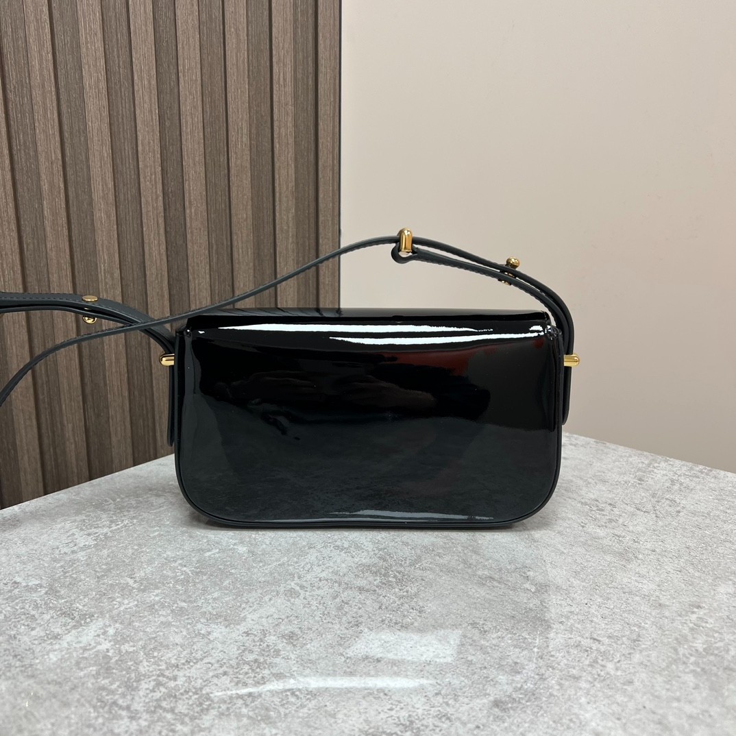 043 58123210 size 20.5x10.5x4cm