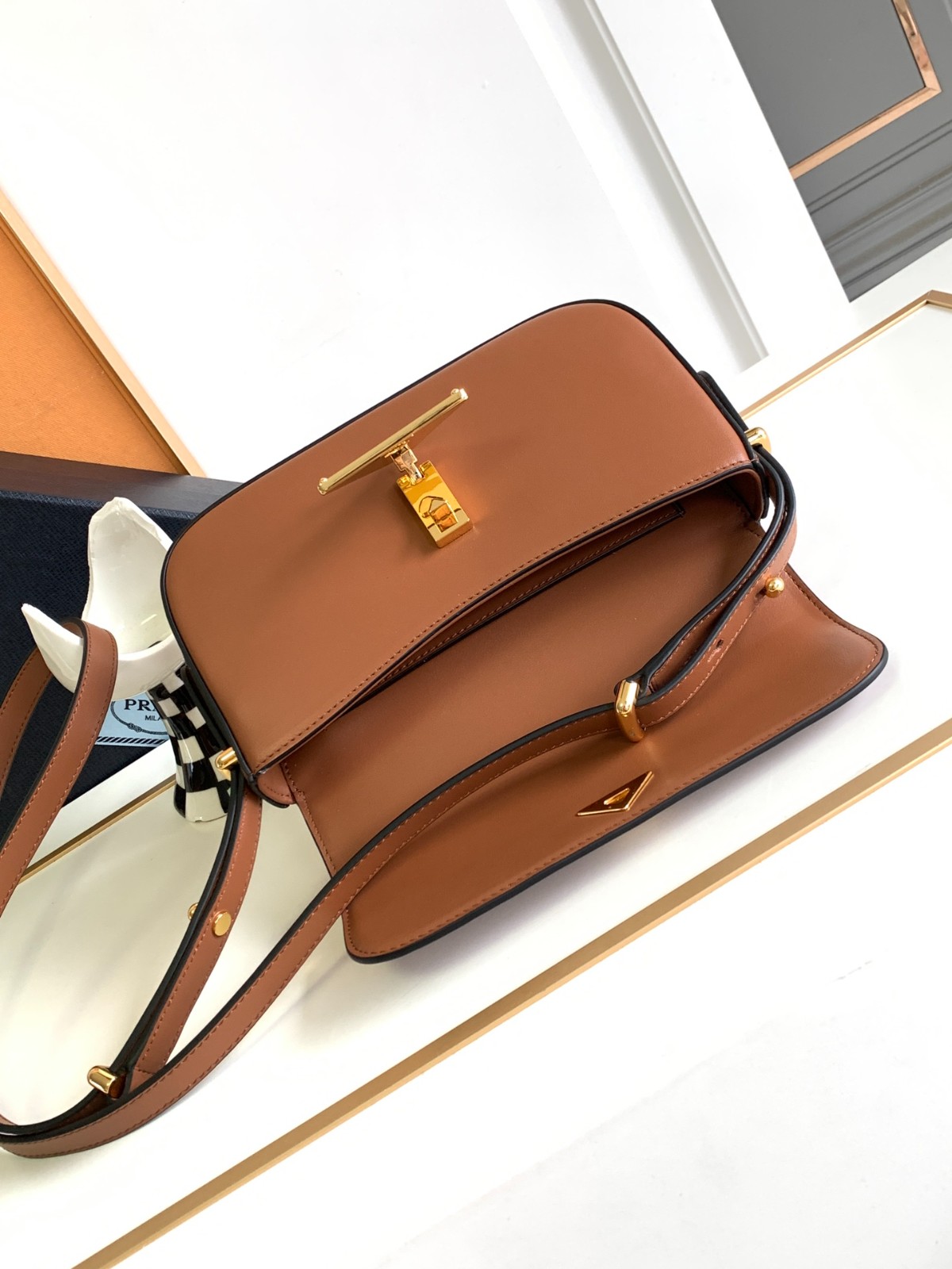 038 58123210 size 20.5x10.5x4cm