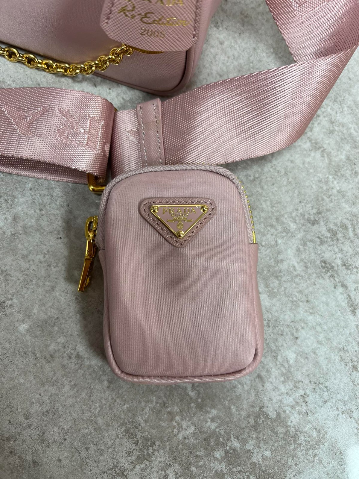 031 39123159 size 22x12x6cm