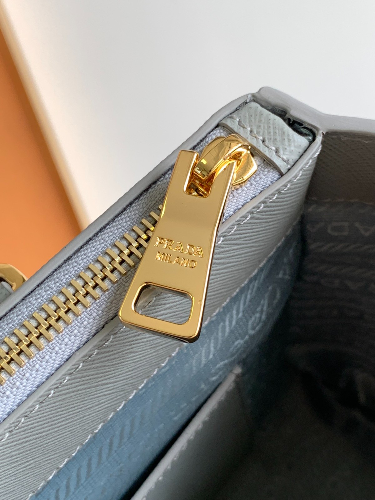 020 75123246 size 28x20x12cm