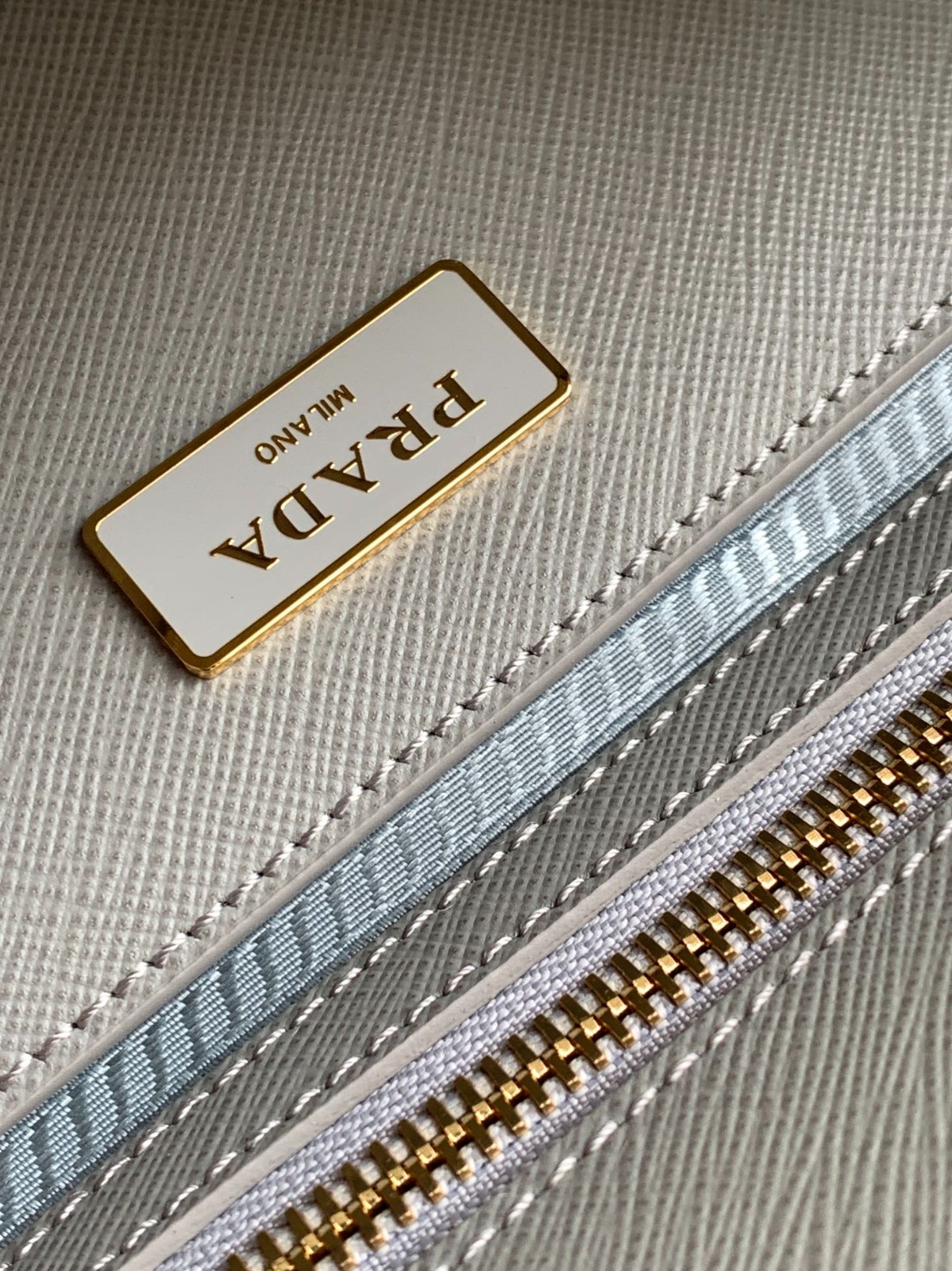 020 75123246 size 28x20x12cm