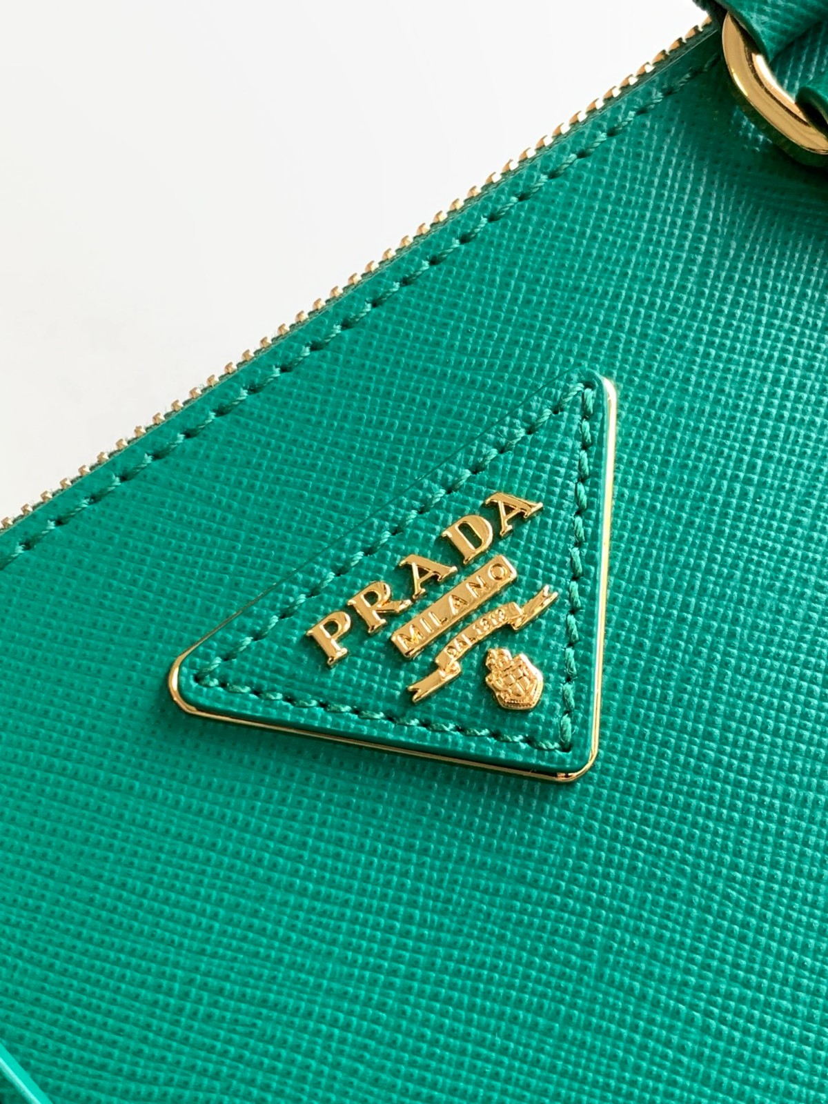 019 75123246 size 28x20x12cm