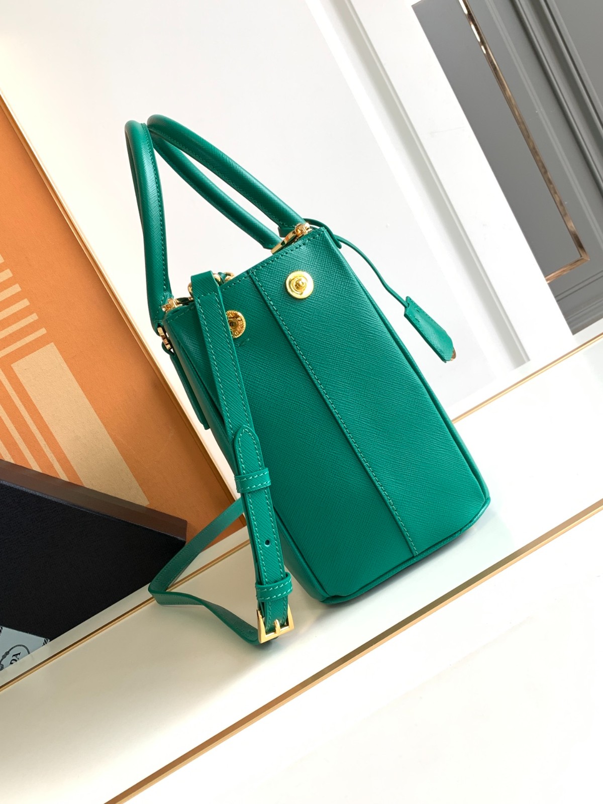 019 75123246 size 28x20x12cm