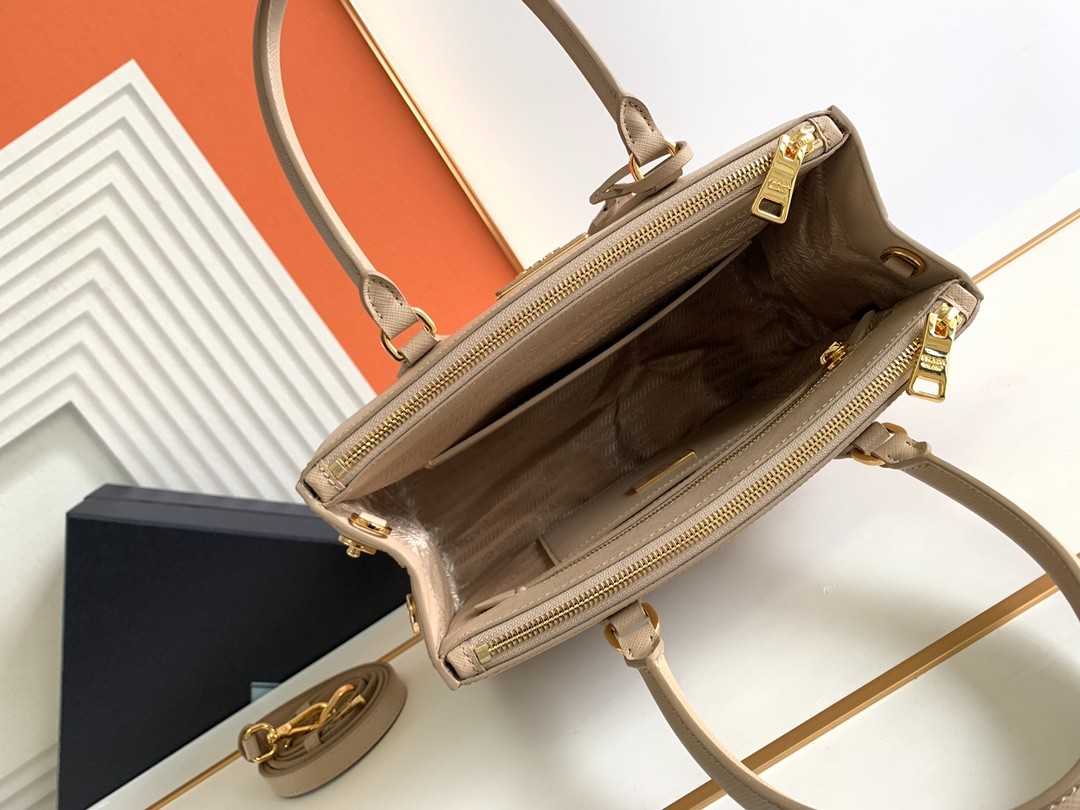 015 75123246 size 28x20x12cm
