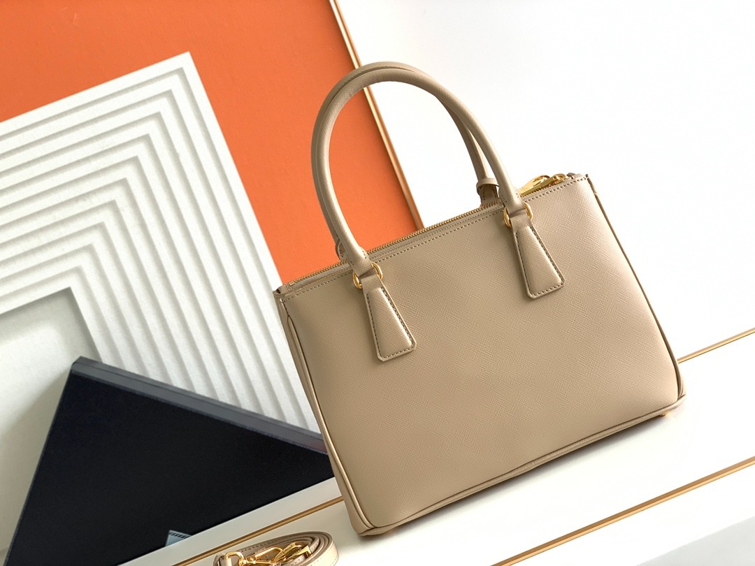 015 75123246 size 28x20x12cm