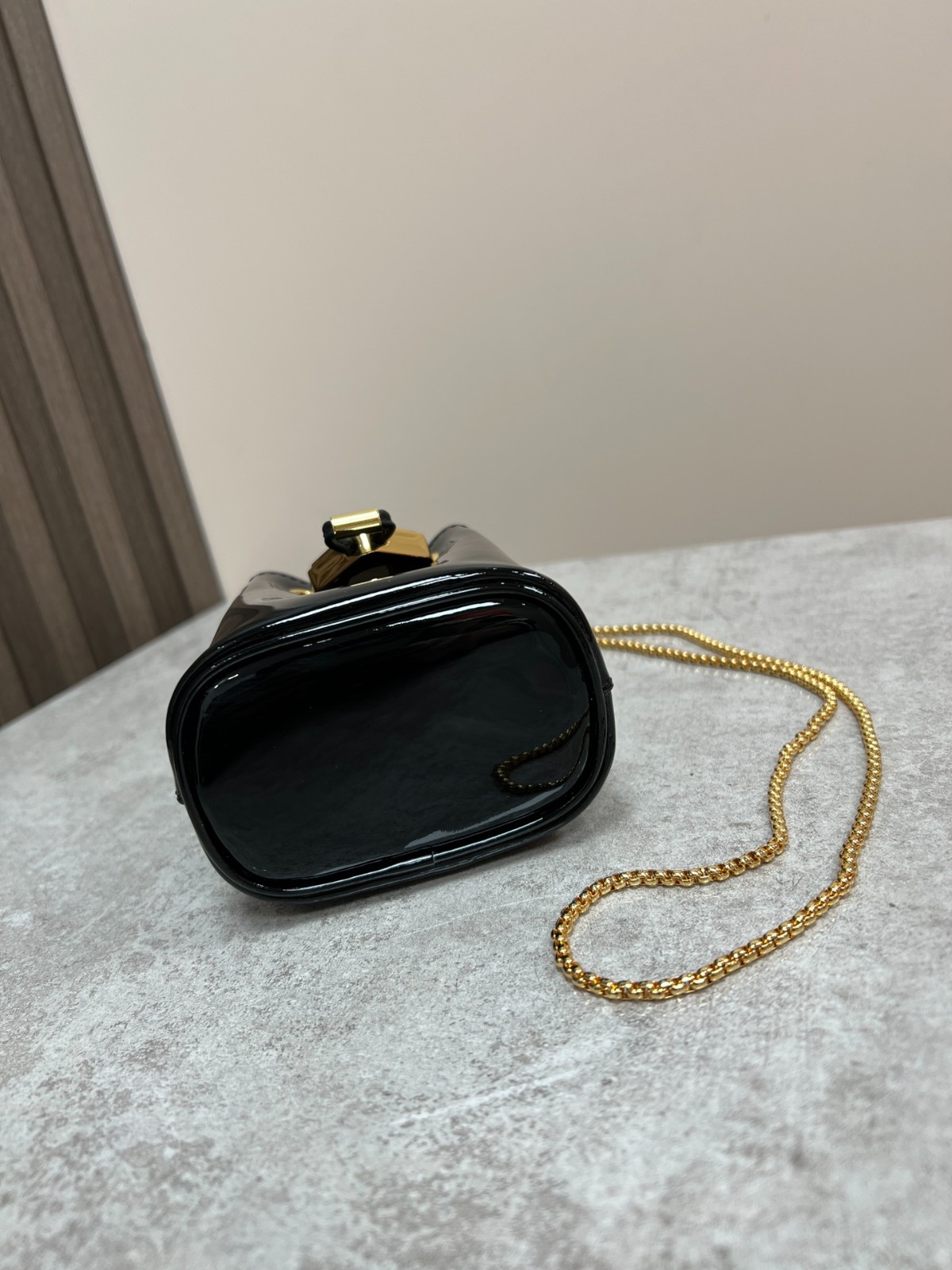 010 42123162 size 10x12x7cm