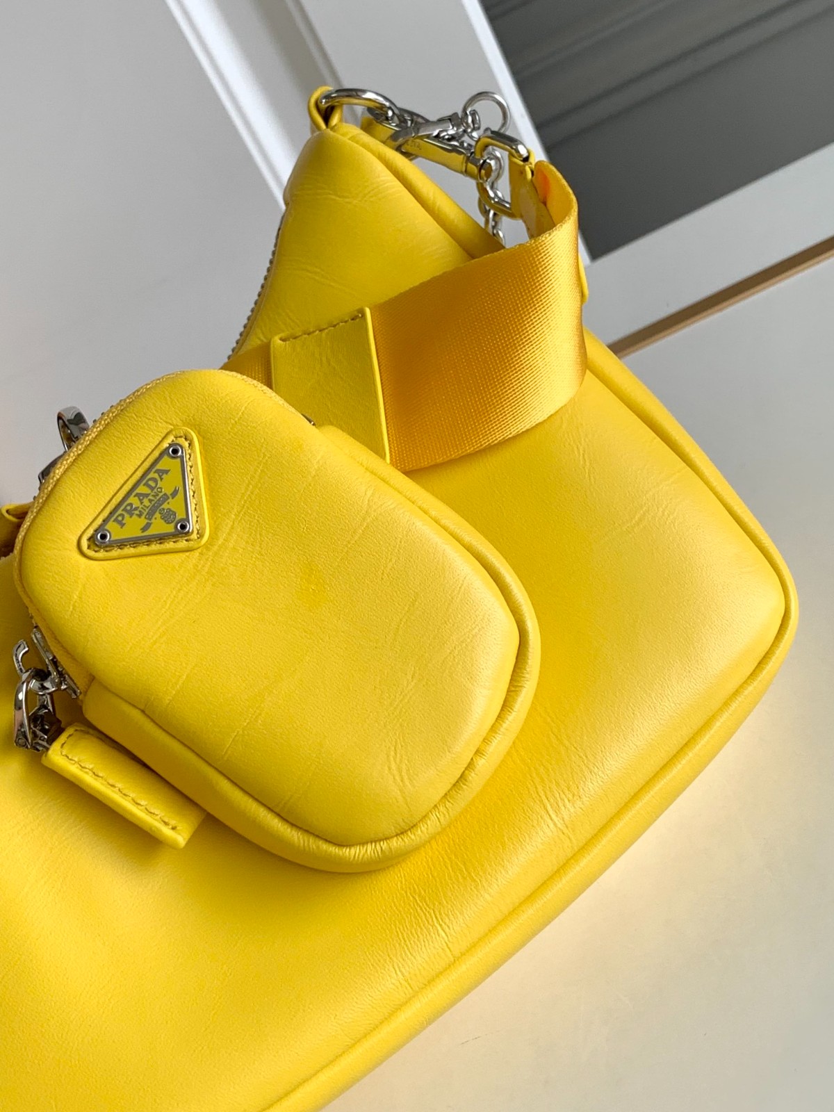 007 62123202 size 22x18x6.5cm
