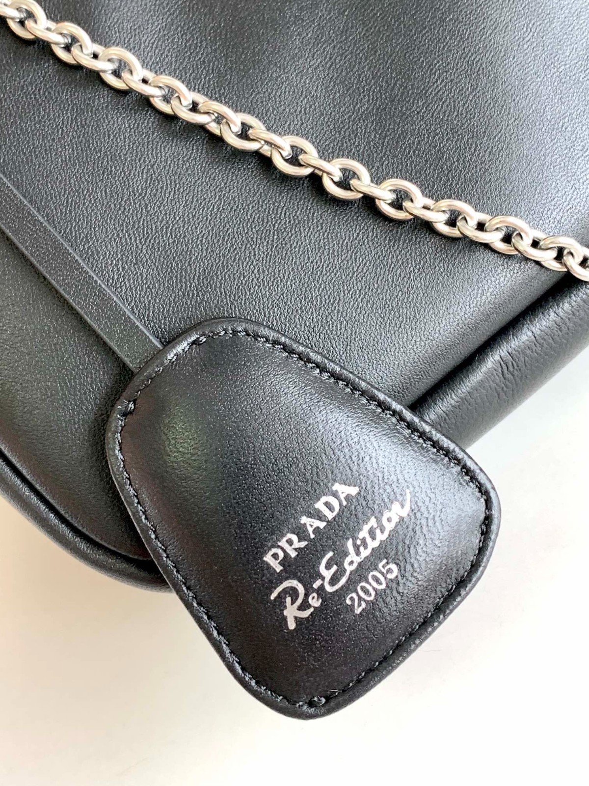 004 62123202 size 22x18x6.5cm